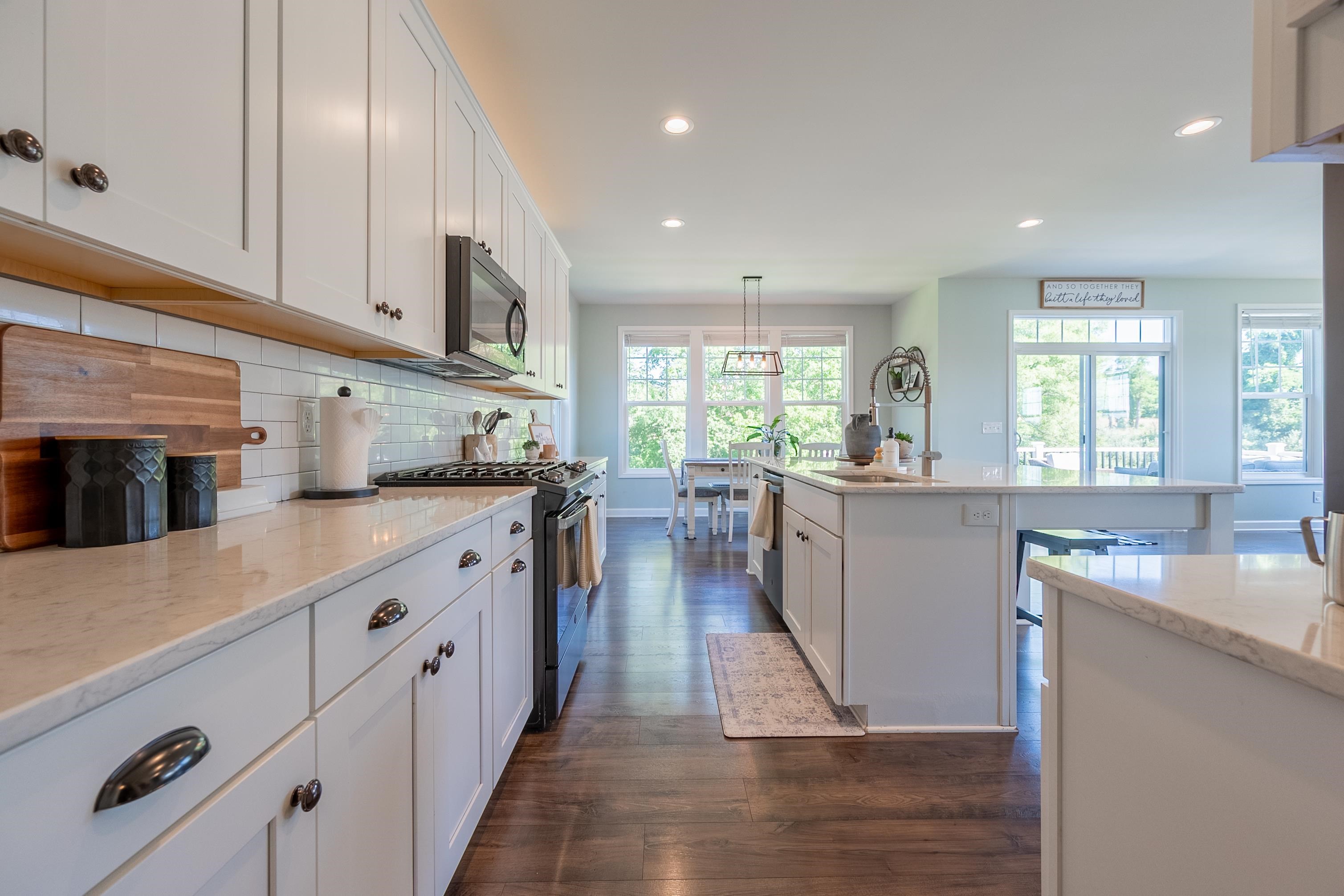 425 HAMILTON Avenue NW