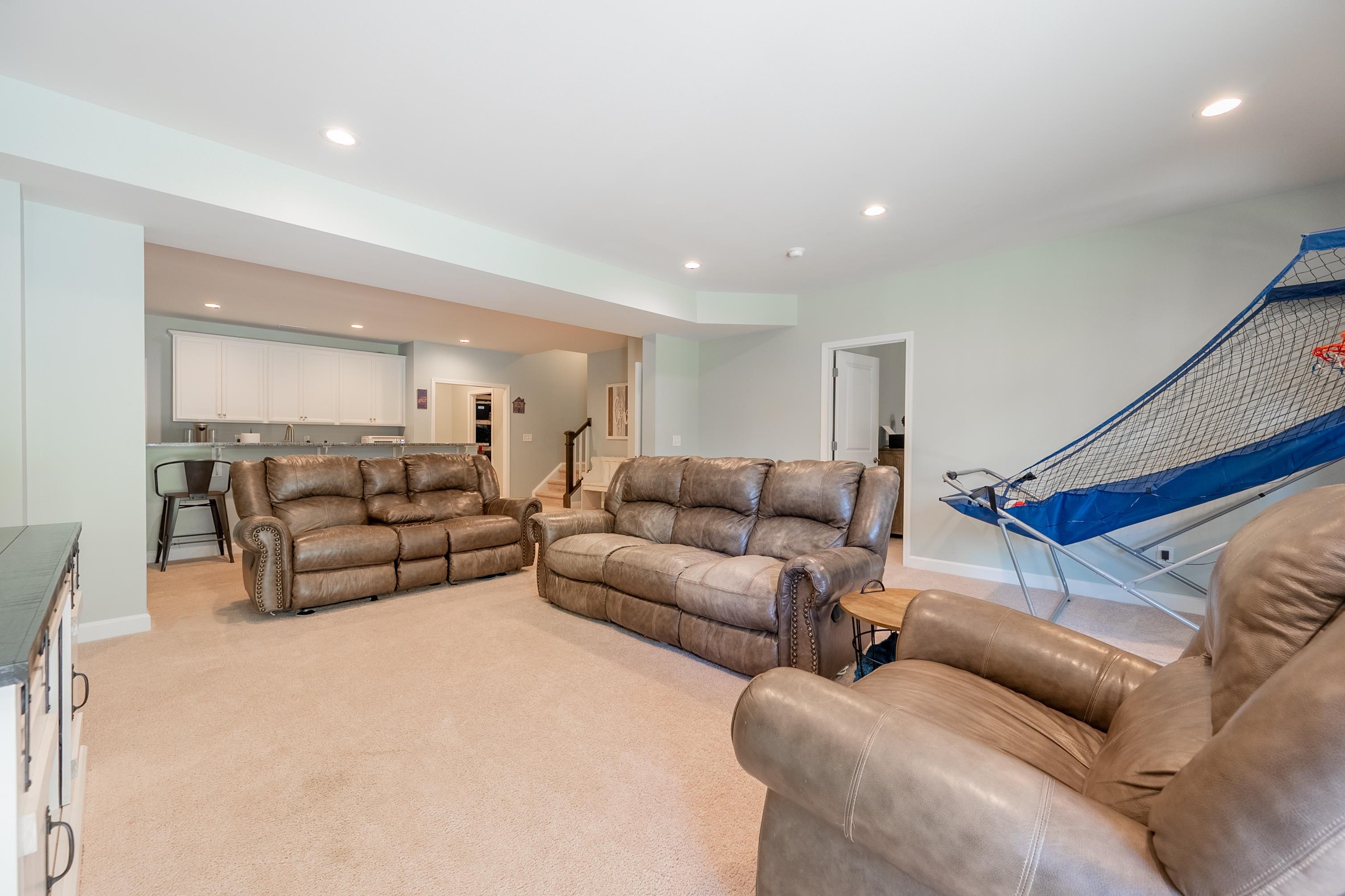 425 HAMILTON Avenue NW