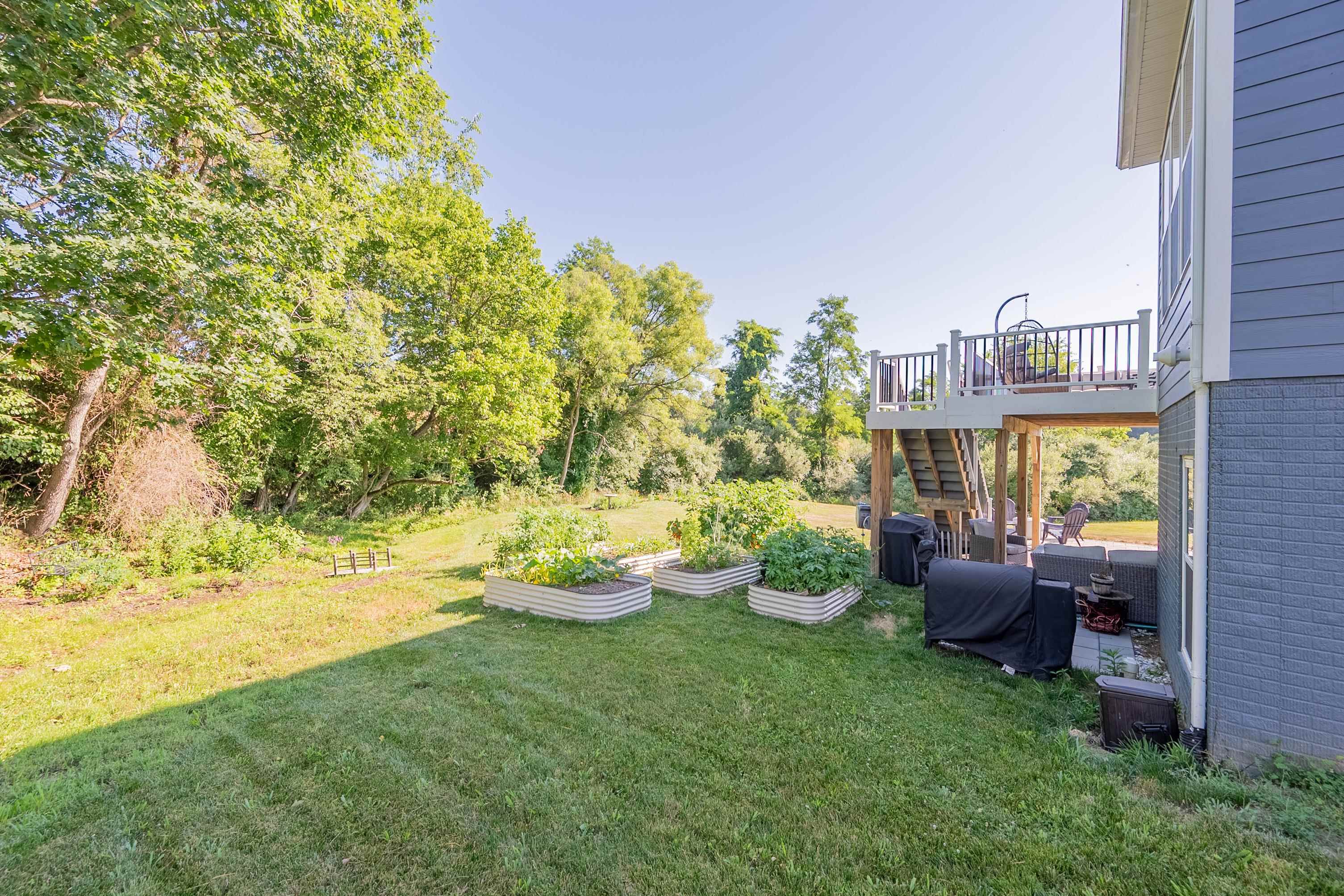 425 HAMILTON Avenue NW