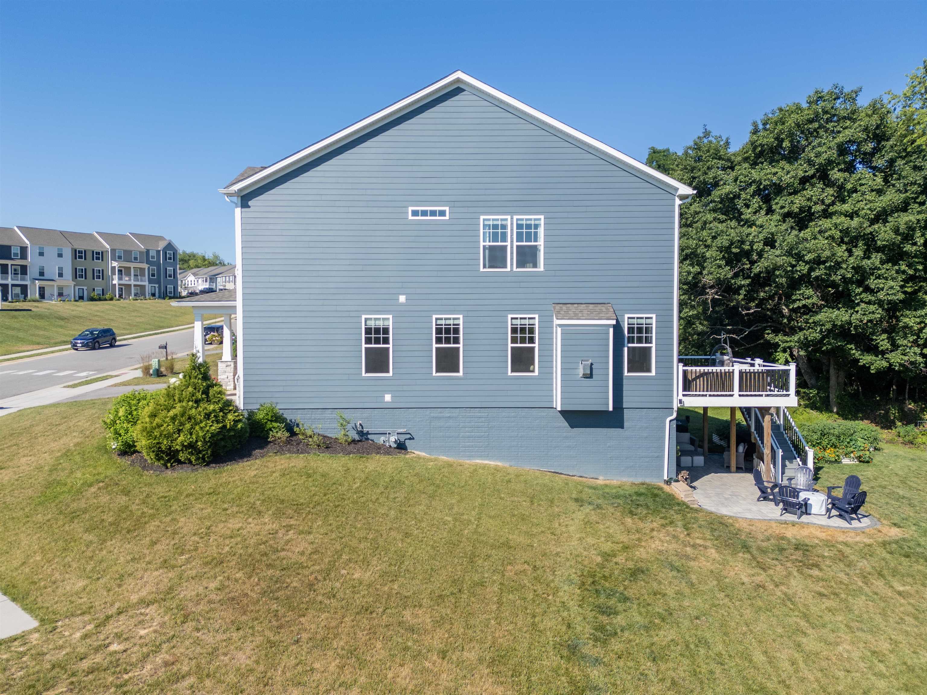 425 HAMILTON Avenue NW