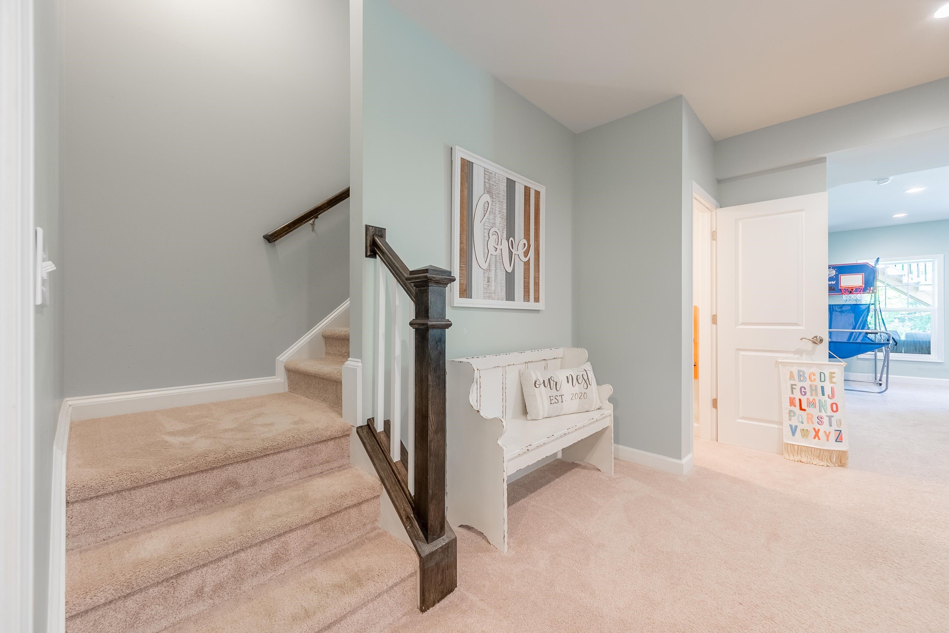 425 HAMILTON Avenue NW