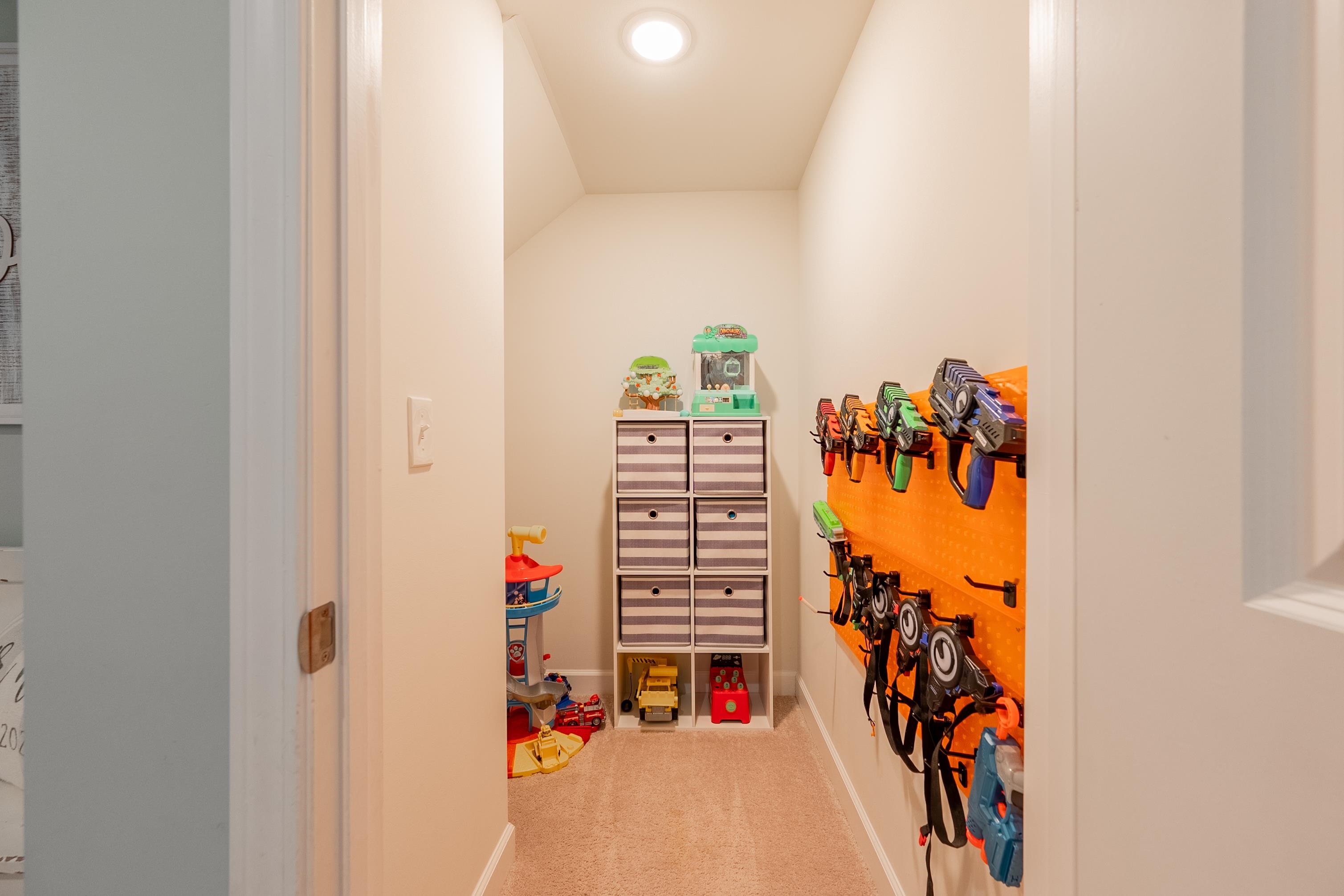 425 HAMILTON Avenue NW