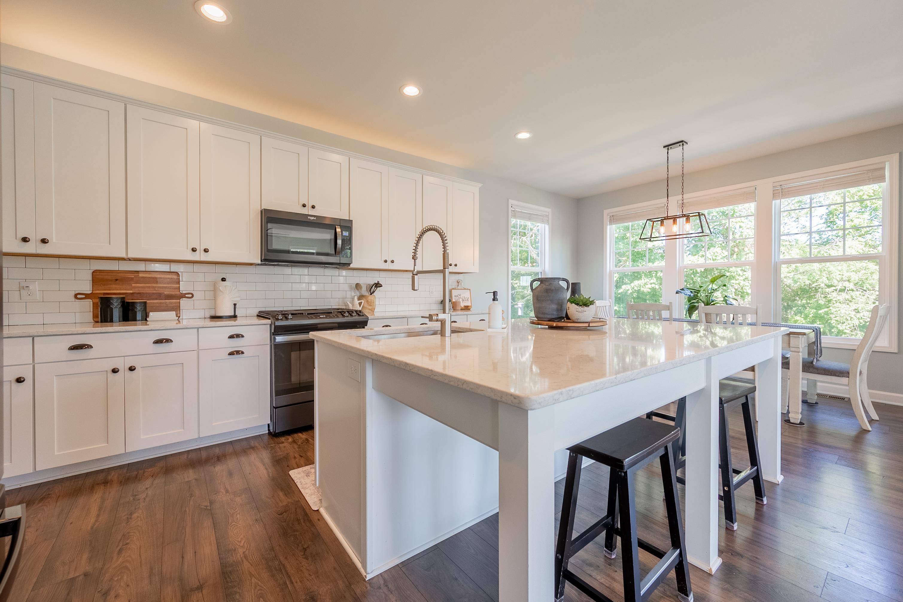 425 HAMILTON Avenue NW