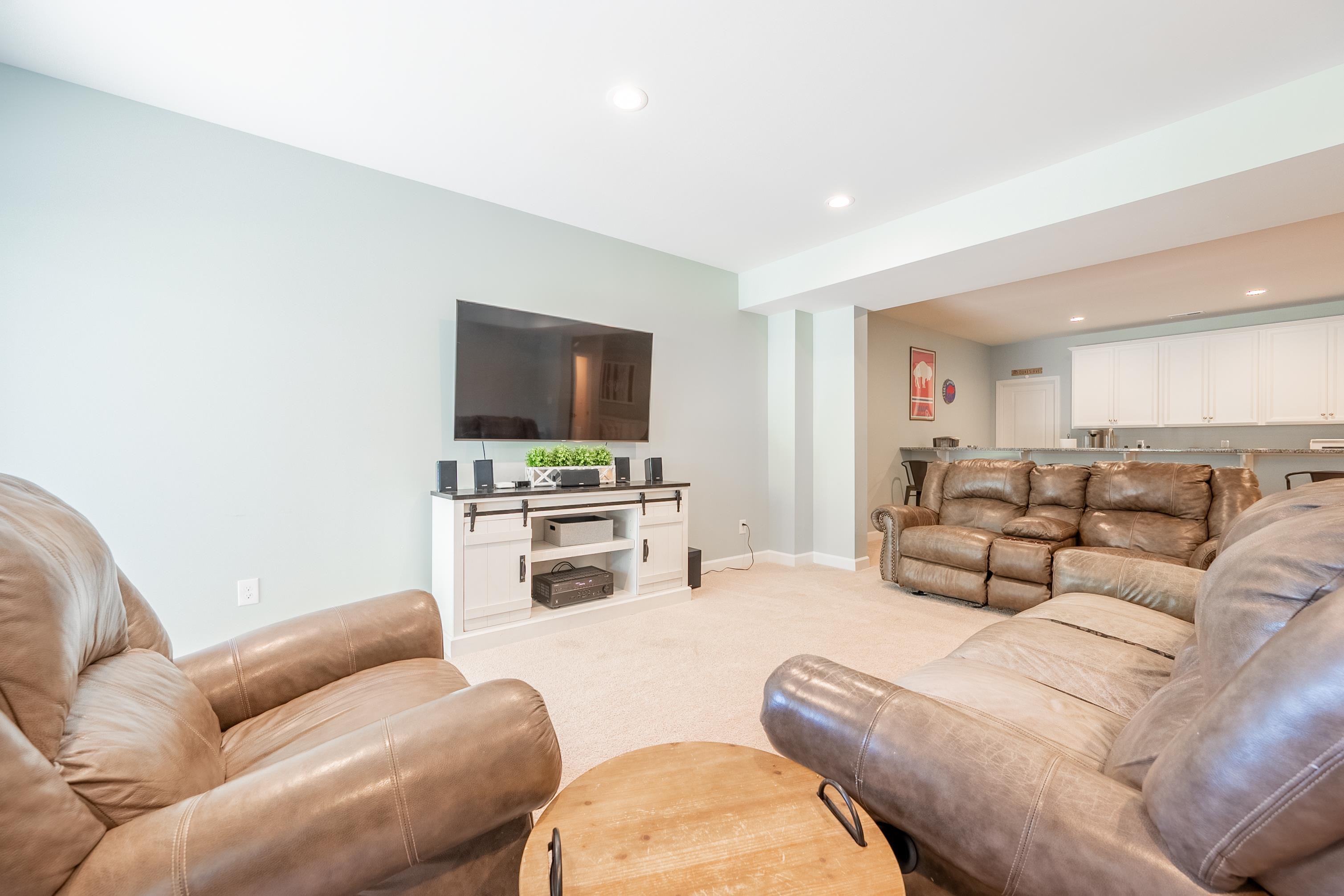 425 HAMILTON Avenue NW