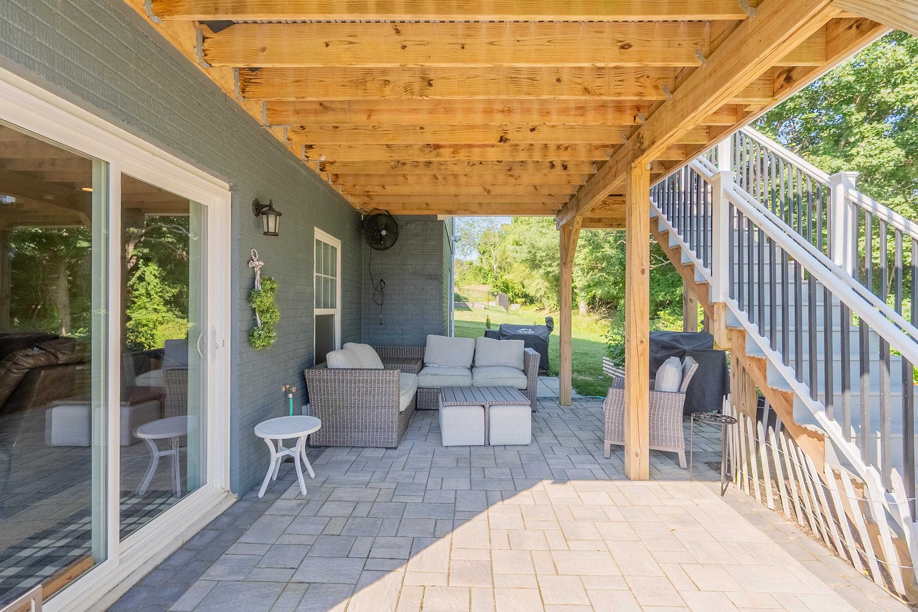 425 HAMILTON Avenue NW