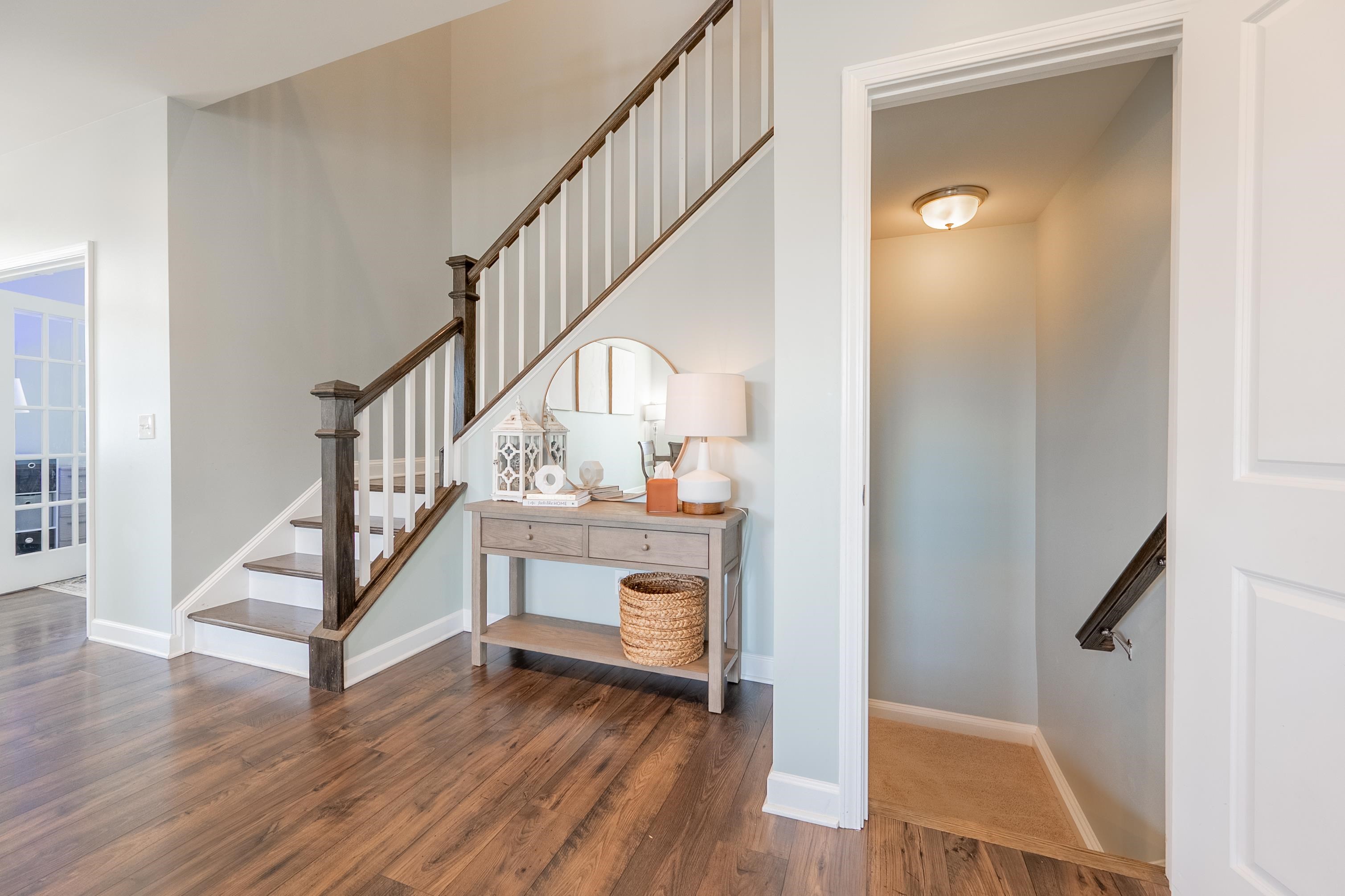 425 HAMILTON Avenue NW