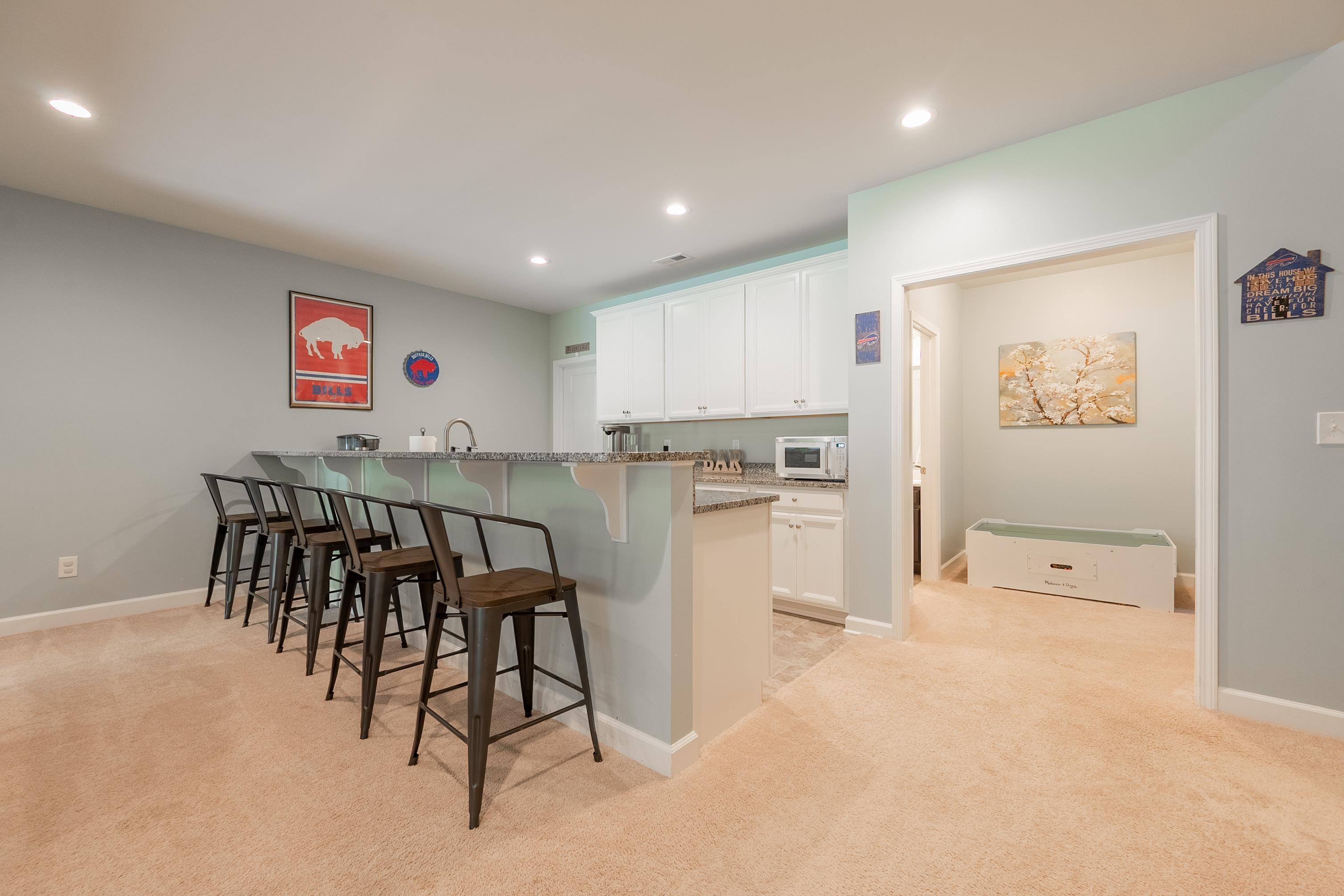 425 HAMILTON Avenue NW