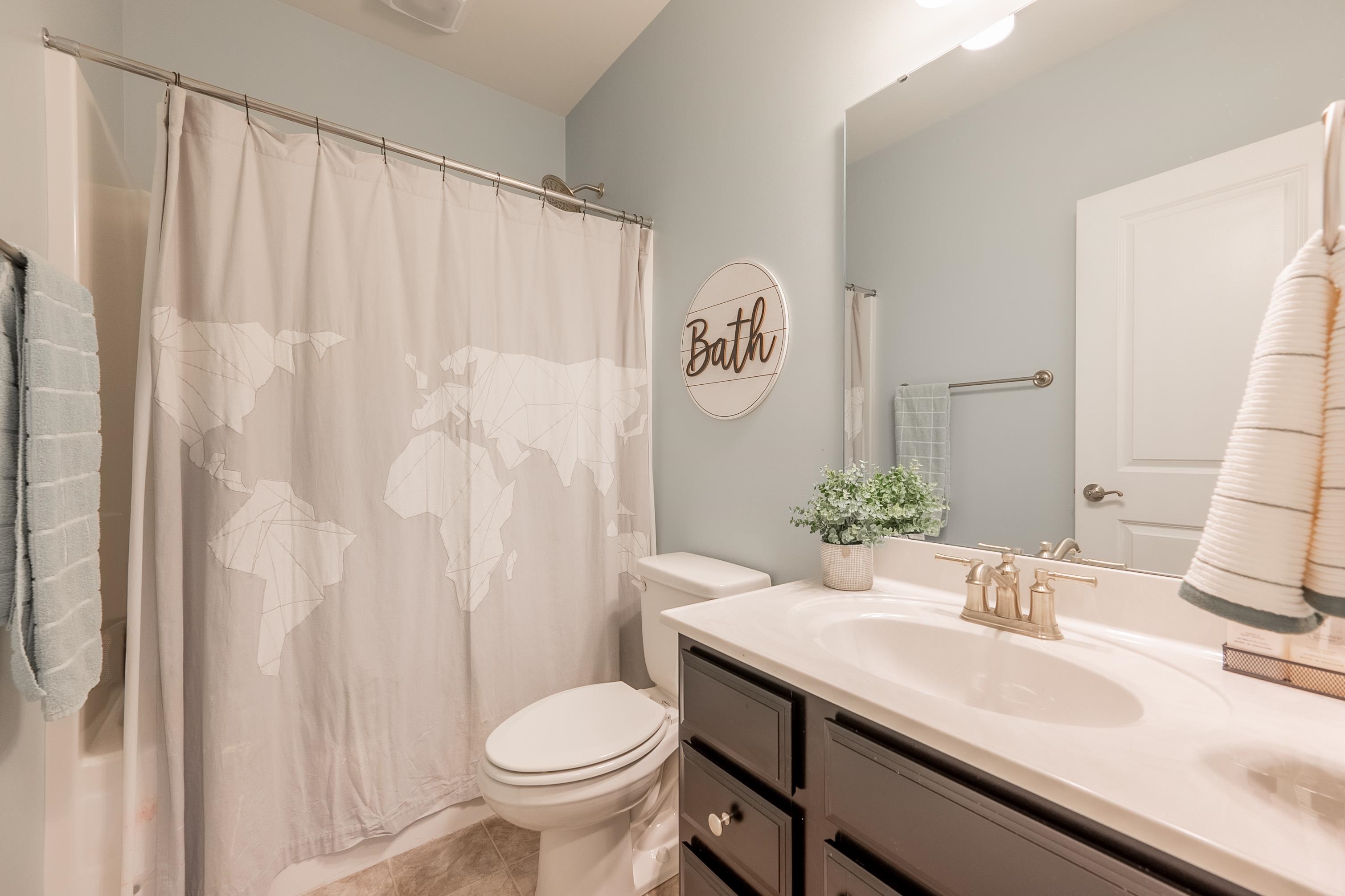 425 HAMILTON Avenue NW