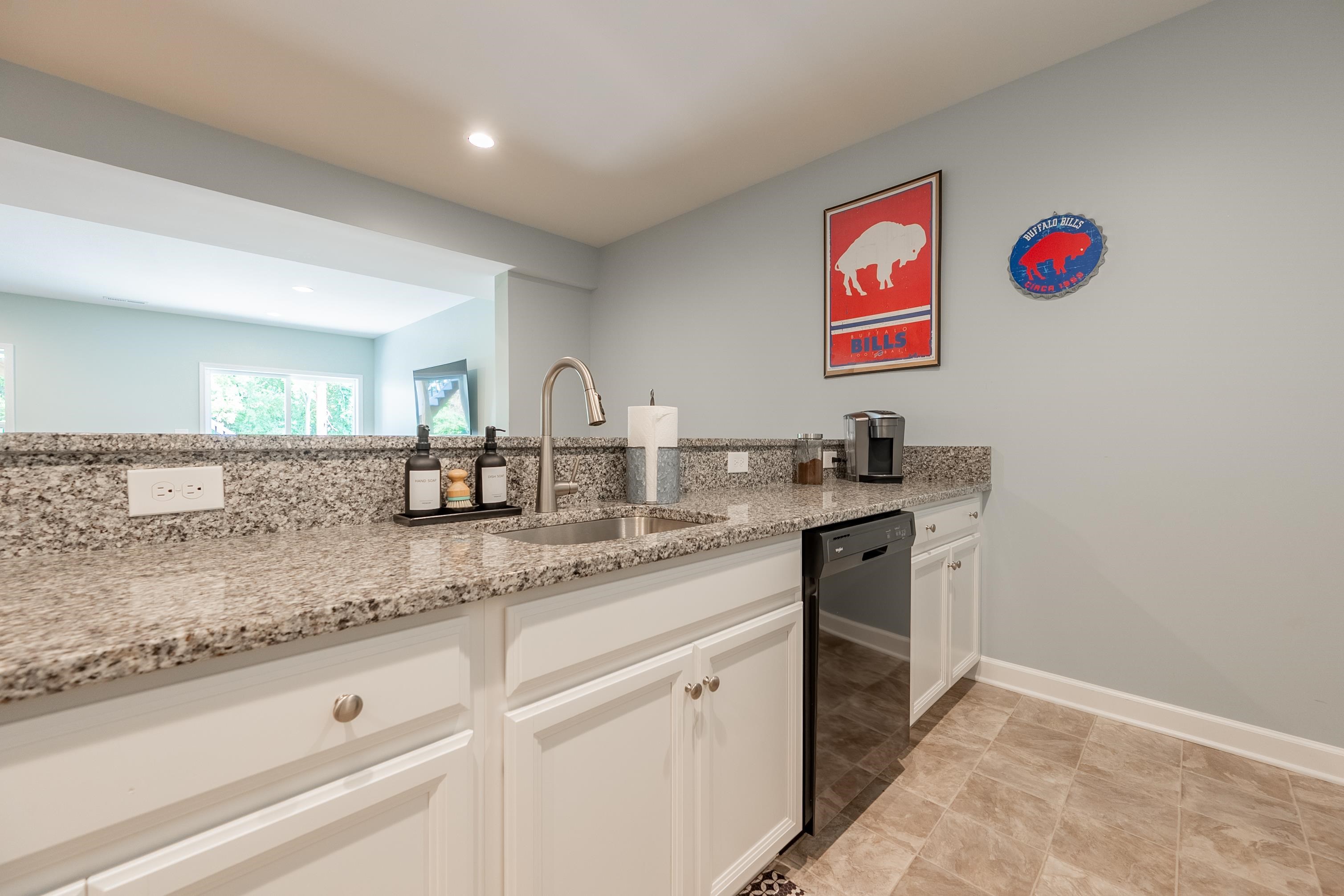 425 HAMILTON Avenue NW