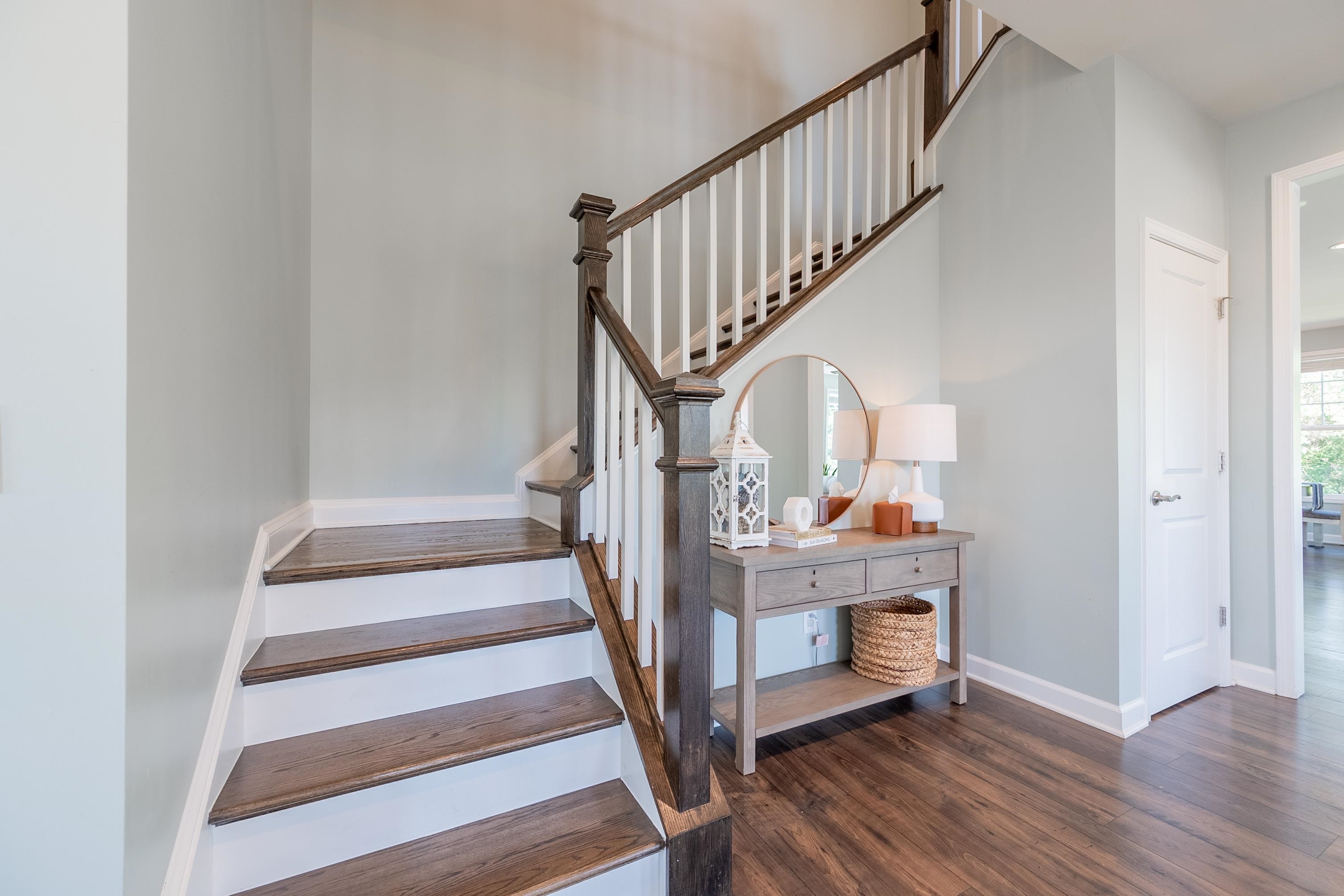 425 HAMILTON Avenue NW