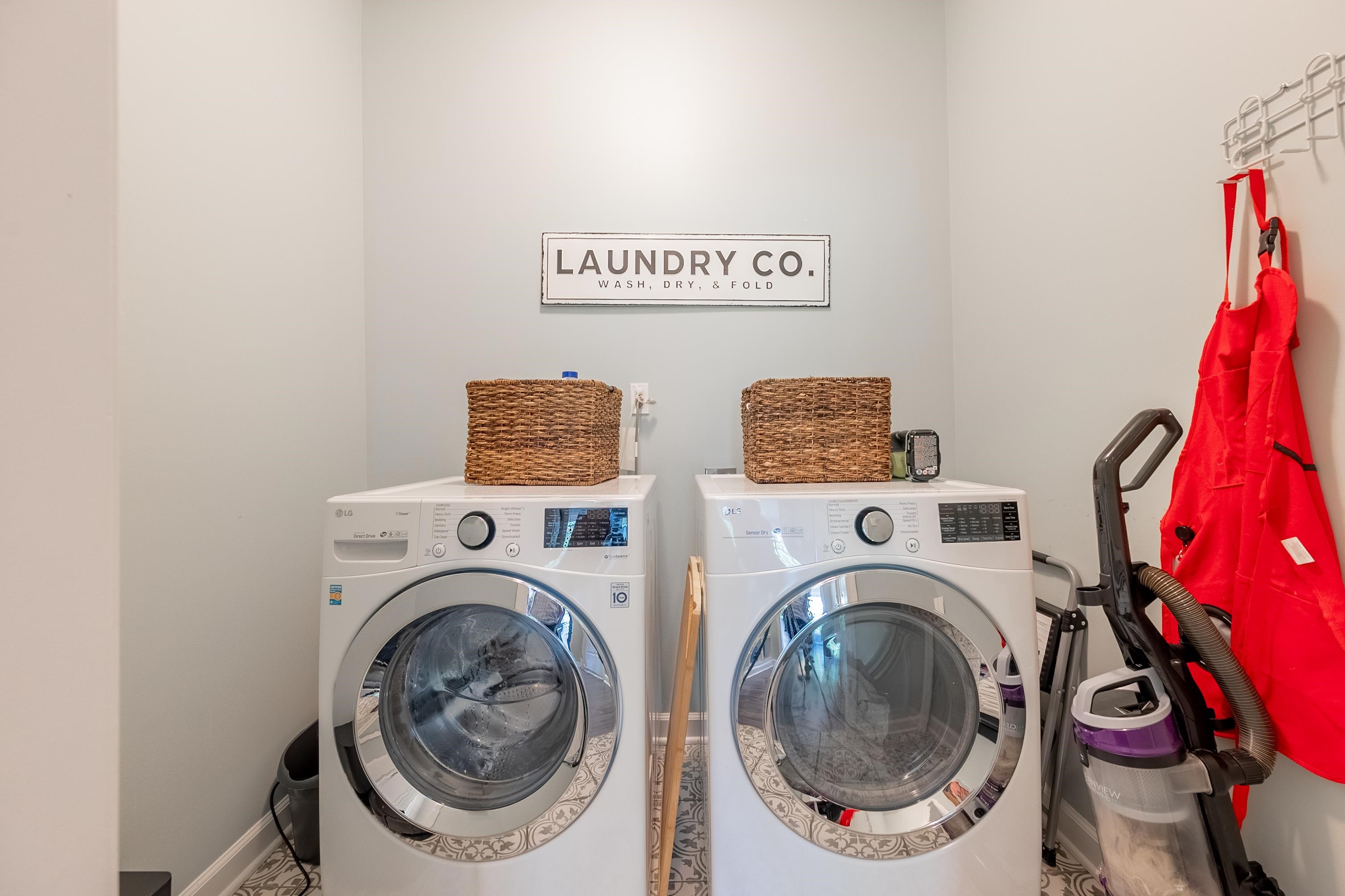 425 HAMILTON Avenue NW