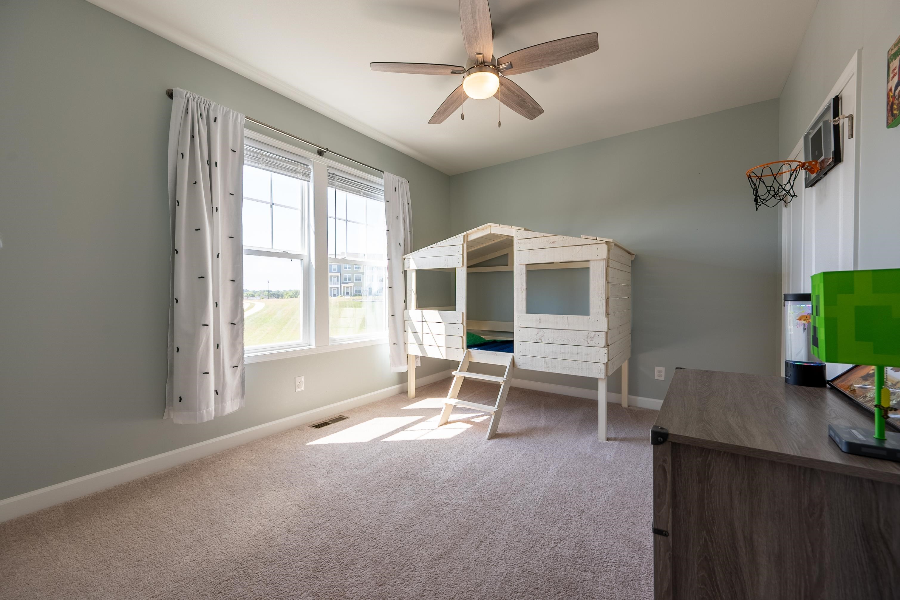 425 HAMILTON Avenue NW