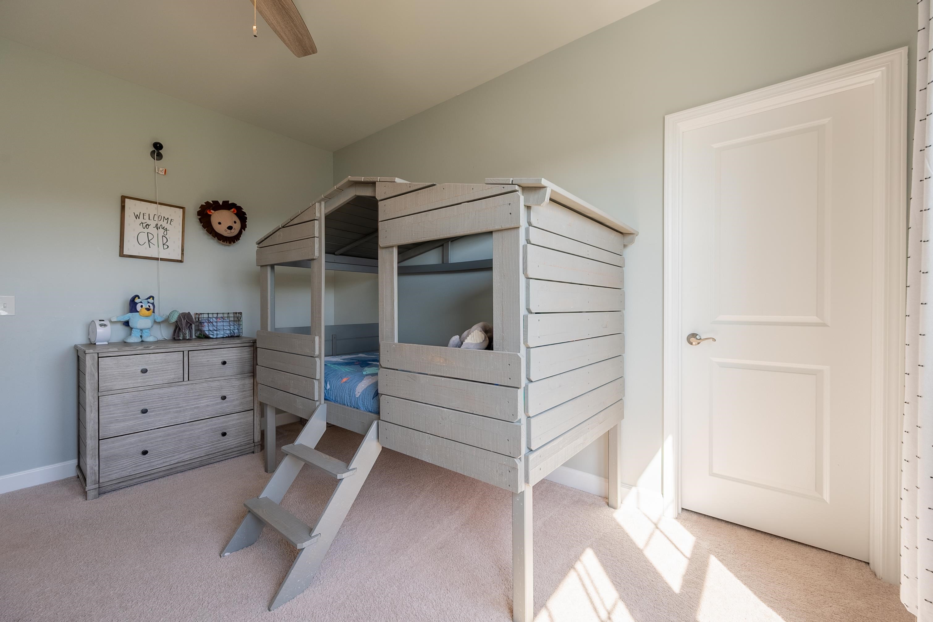 425 HAMILTON Avenue NW