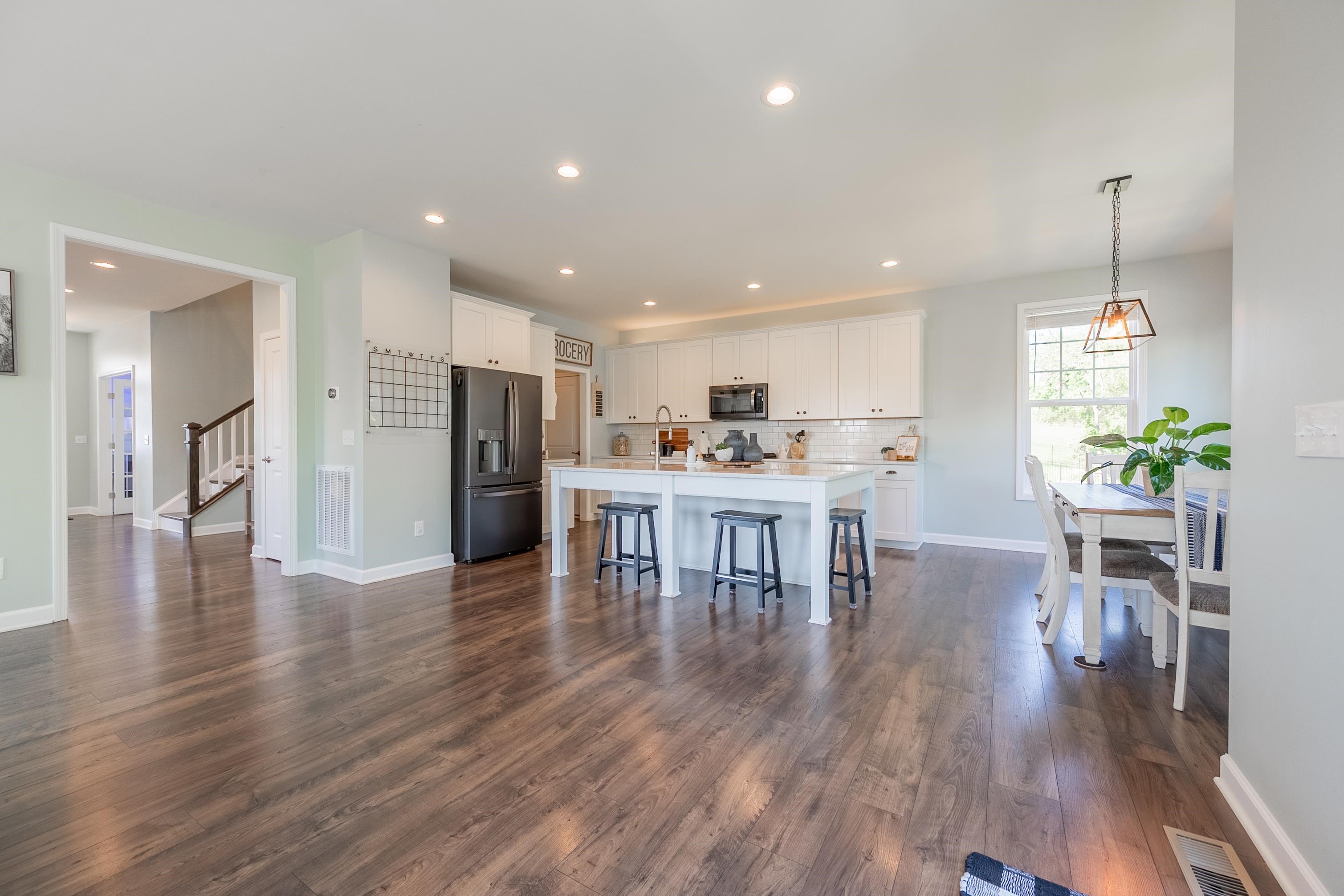 425 HAMILTON Avenue NW