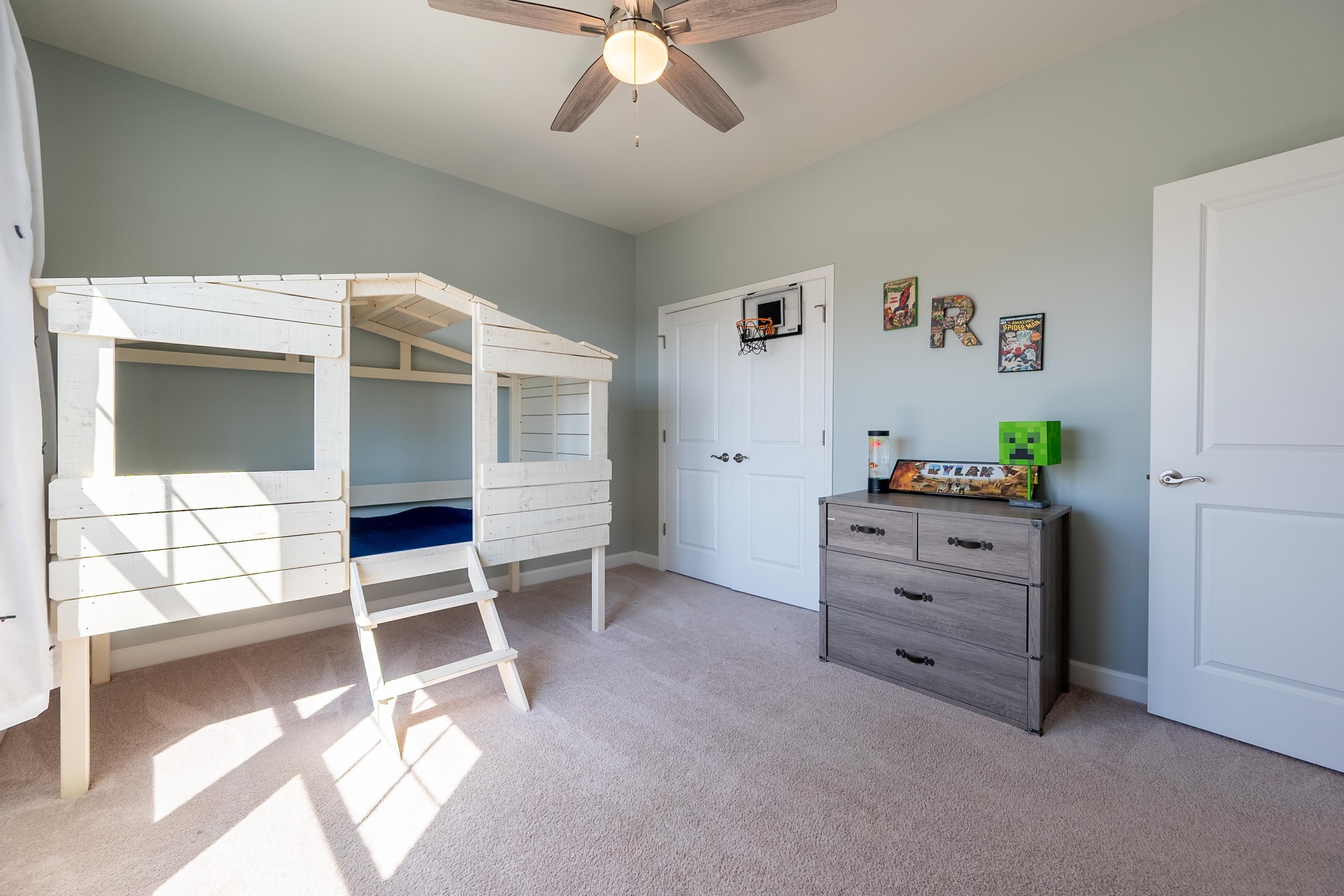 425 HAMILTON Avenue NW