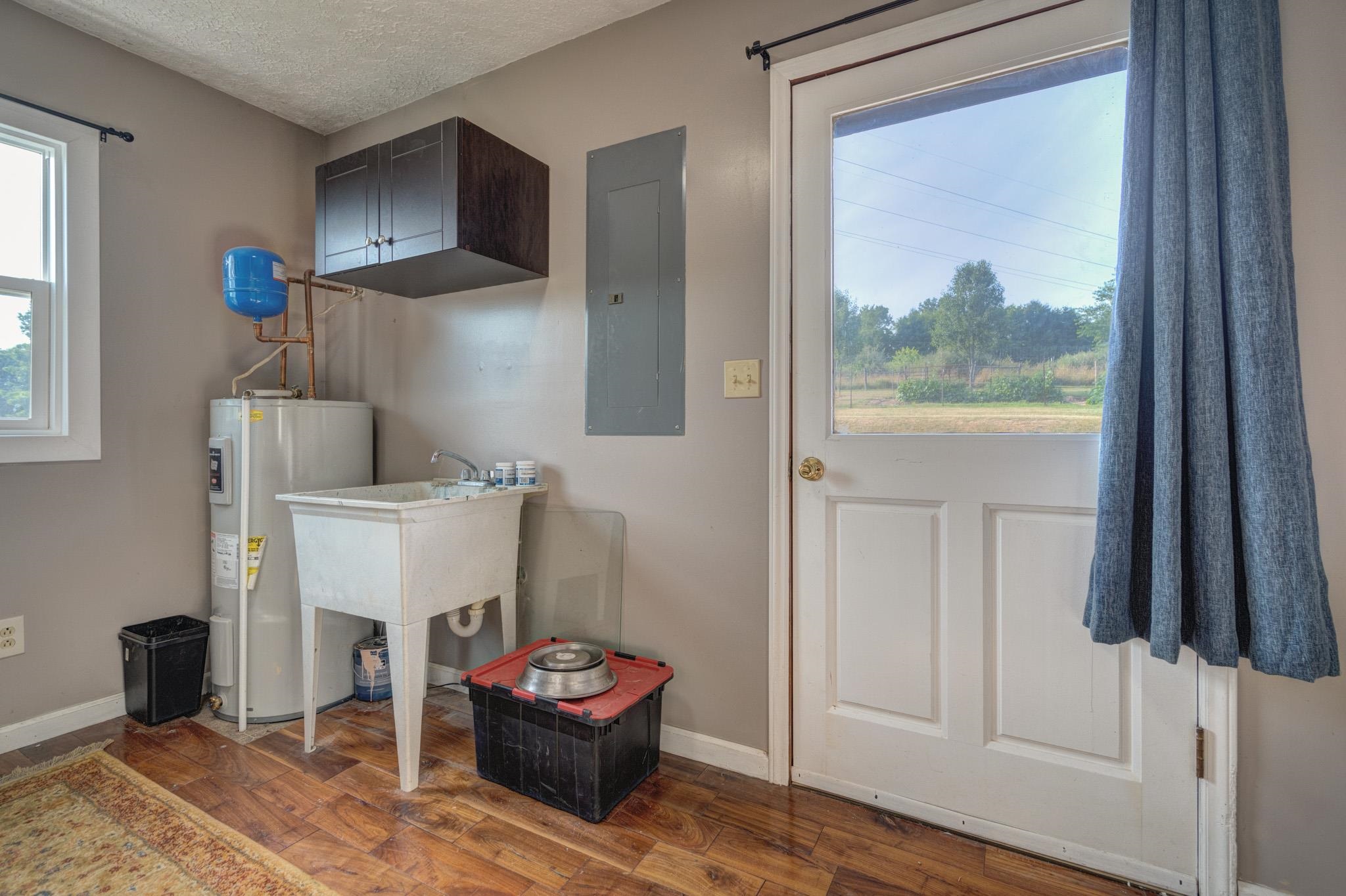 1074 Hightop Road