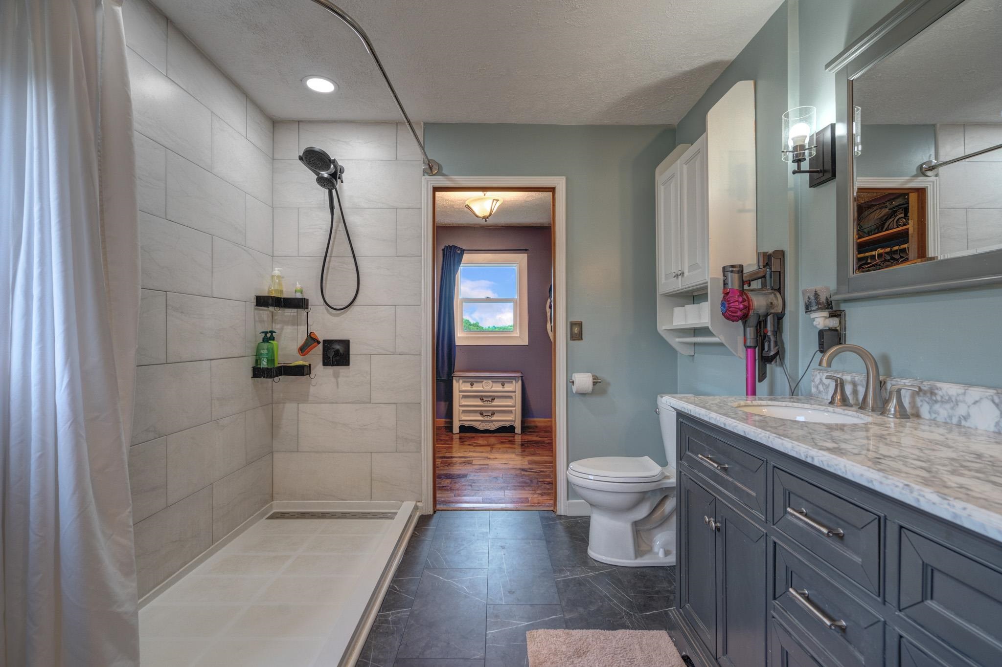 1074 Hightop Road