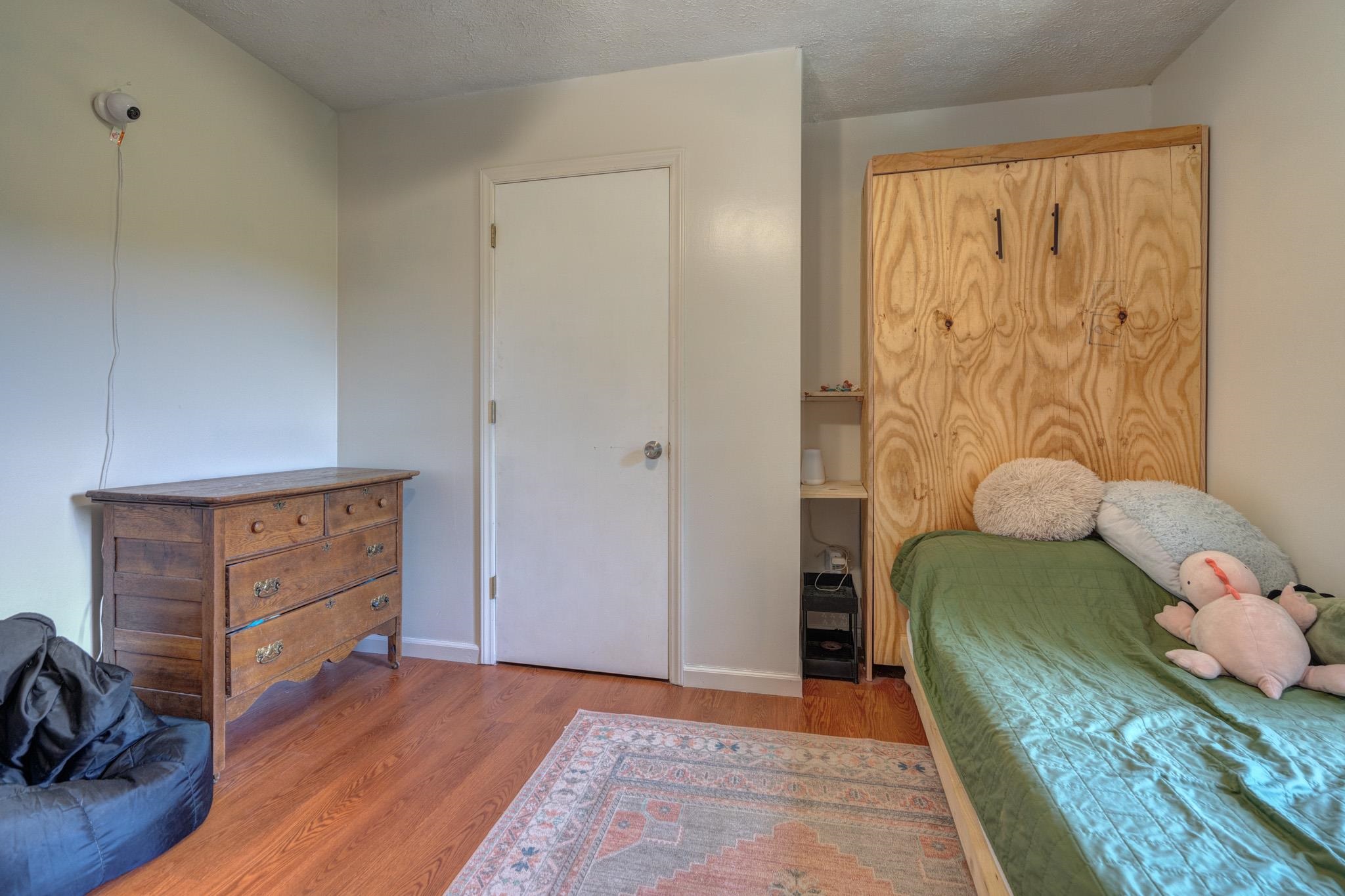 1074 Hightop Road