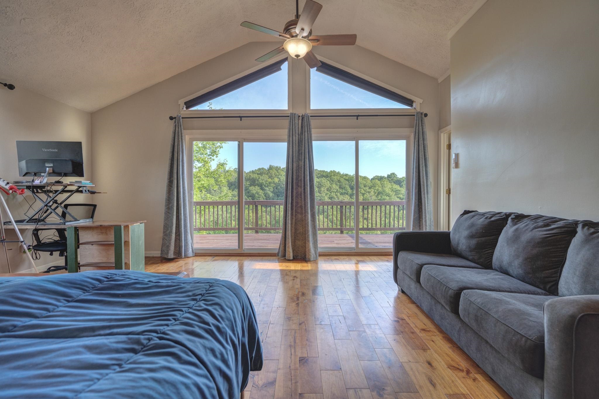 1074 Hightop Road