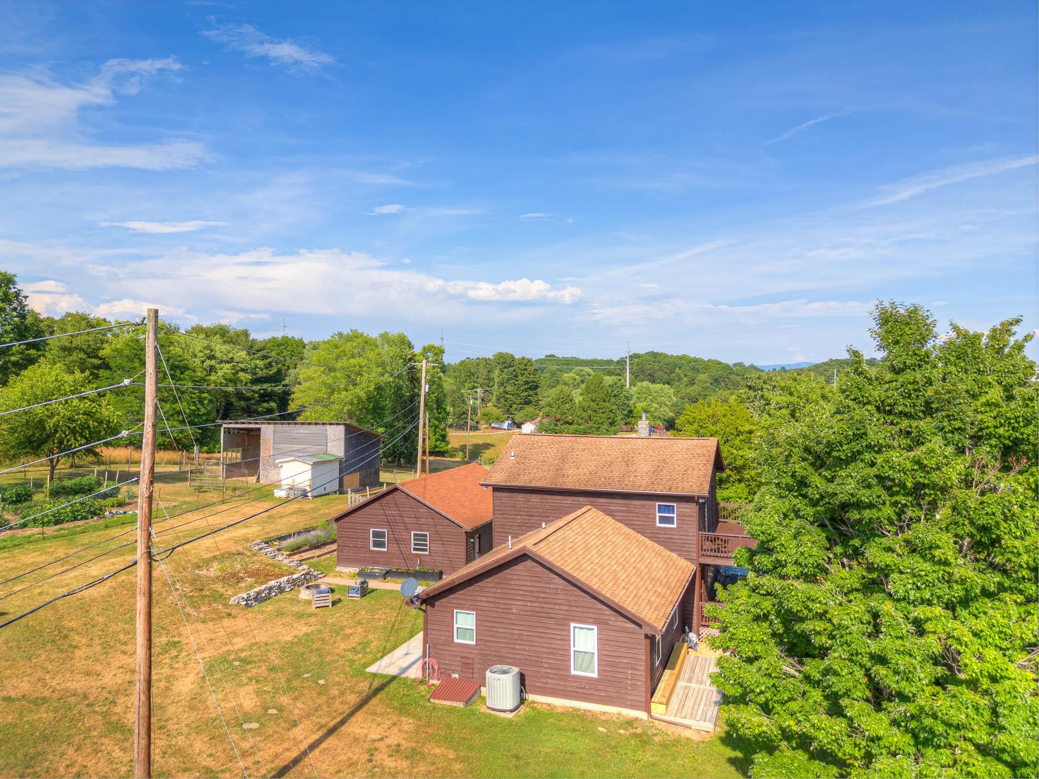 1074 Hightop Road