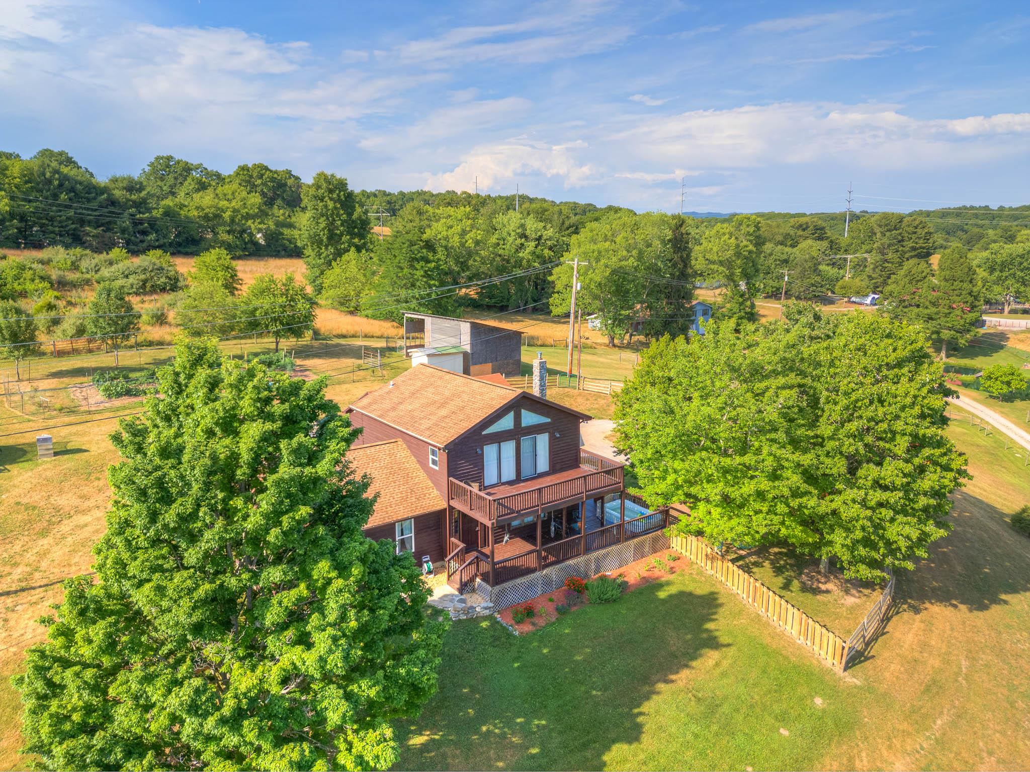 1074 Hightop Road