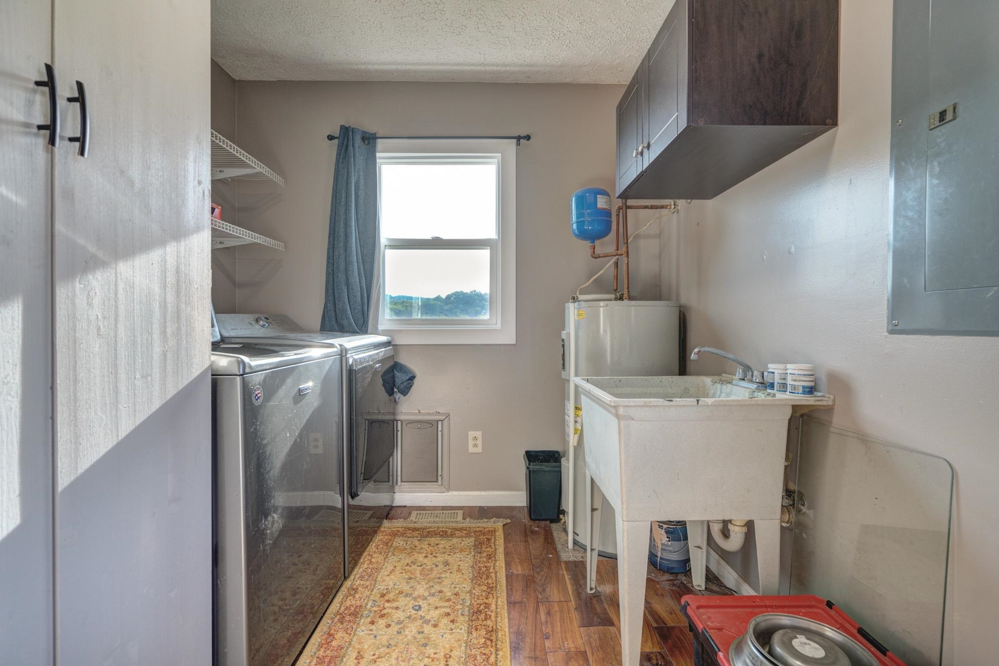 1074 Hightop Road