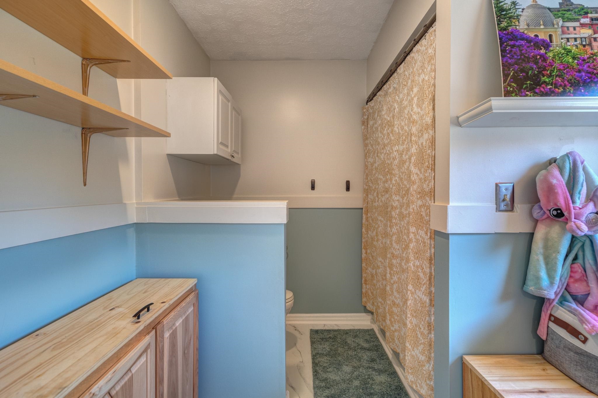 1074 Hightop Road