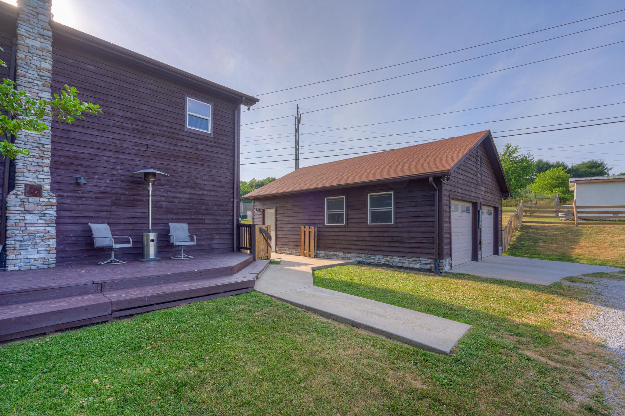 1074 Hightop Road