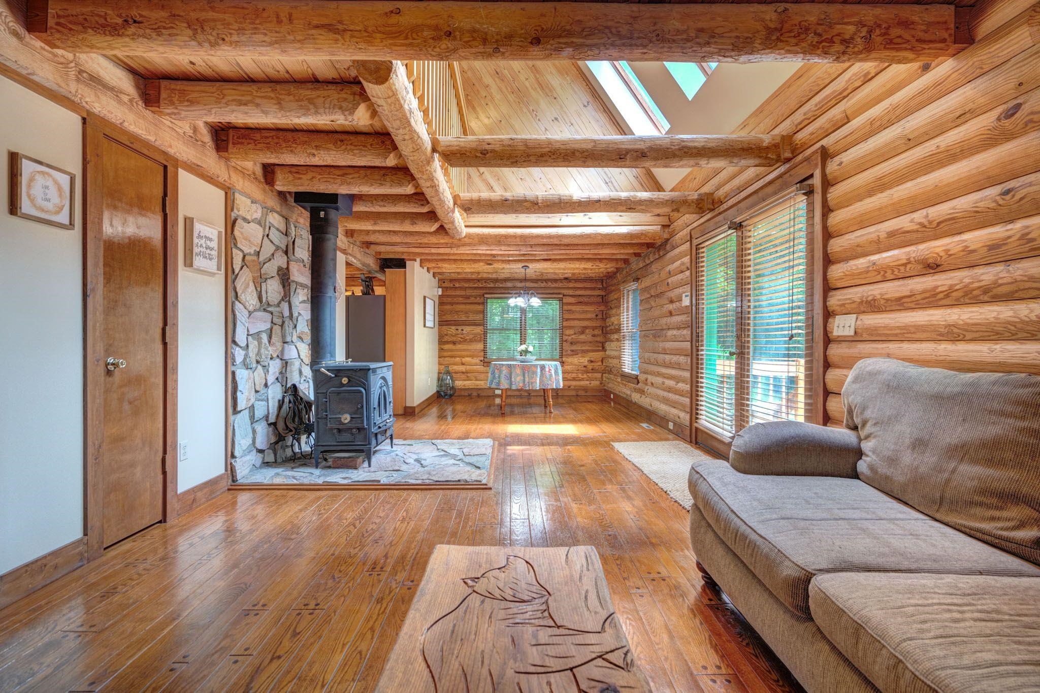 3250 DEER RUN Road
