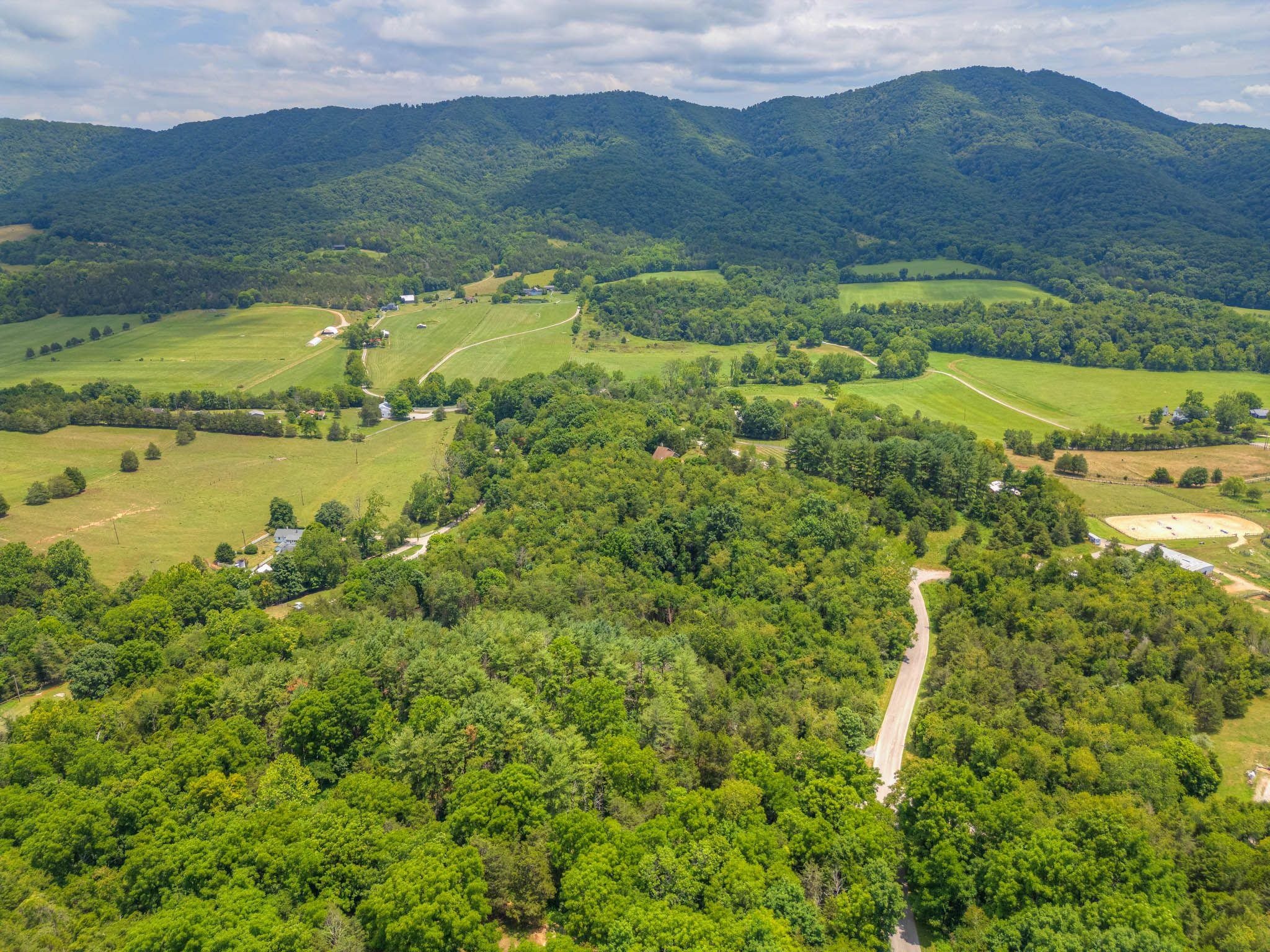 3250 DEER RUN Road