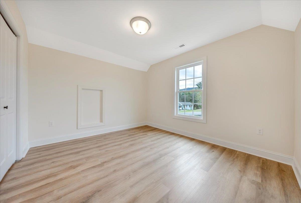 1711 Saddleridge Drive