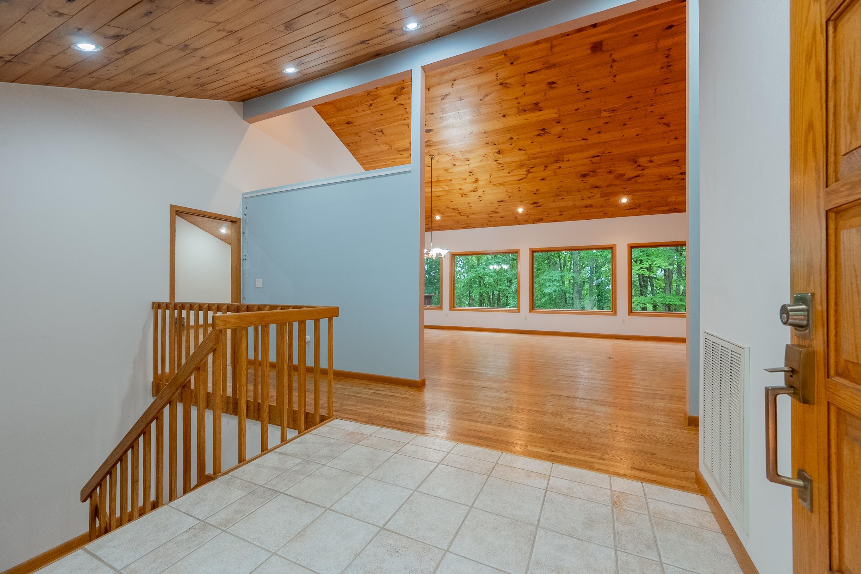 931 S JEFFERSON FOREST Lane