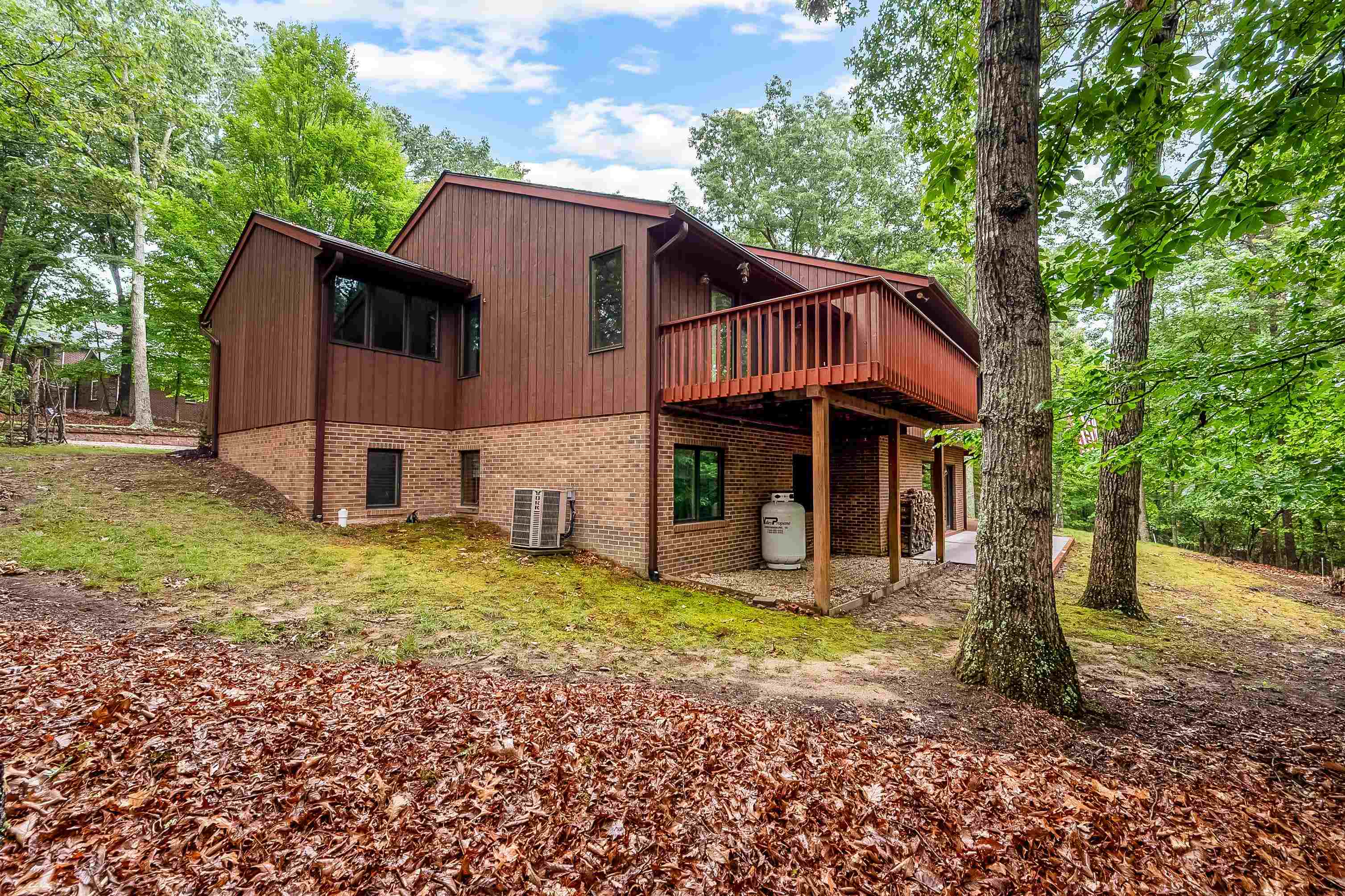 931 S JEFFERSON FOREST Lane