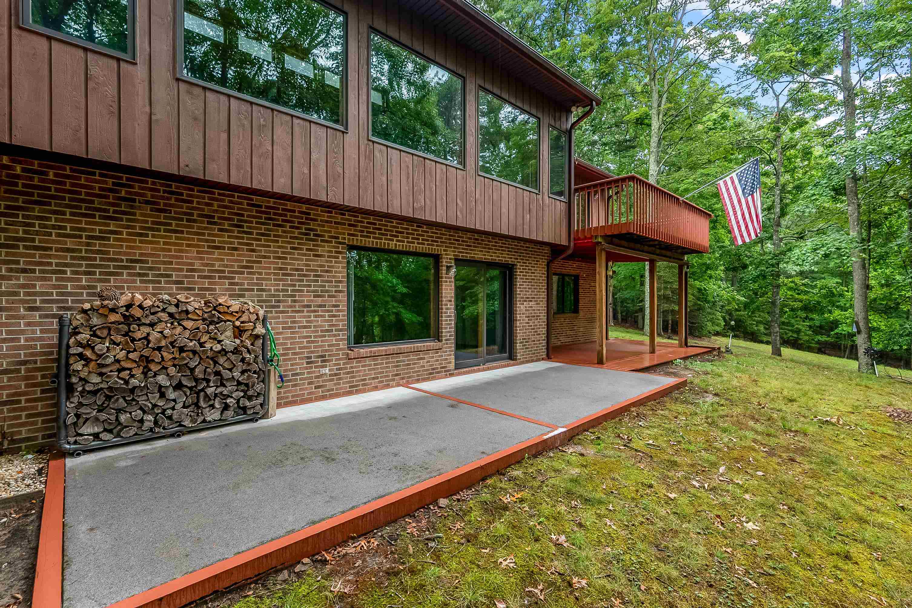 931 S JEFFERSON FOREST Lane