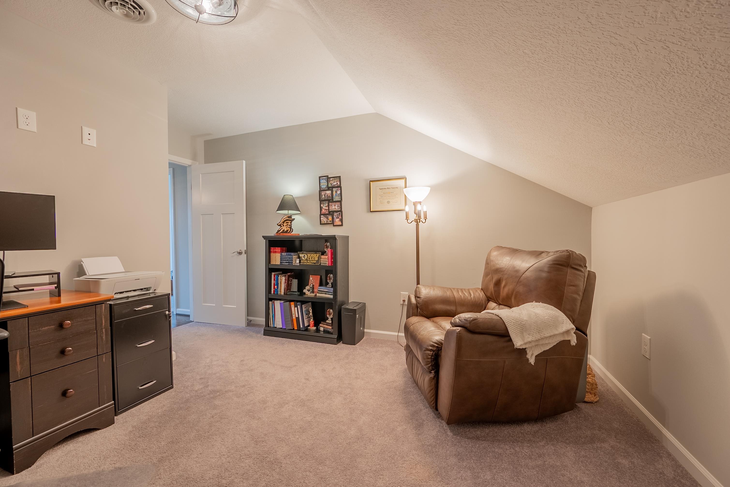 2330 Peakland Way Way