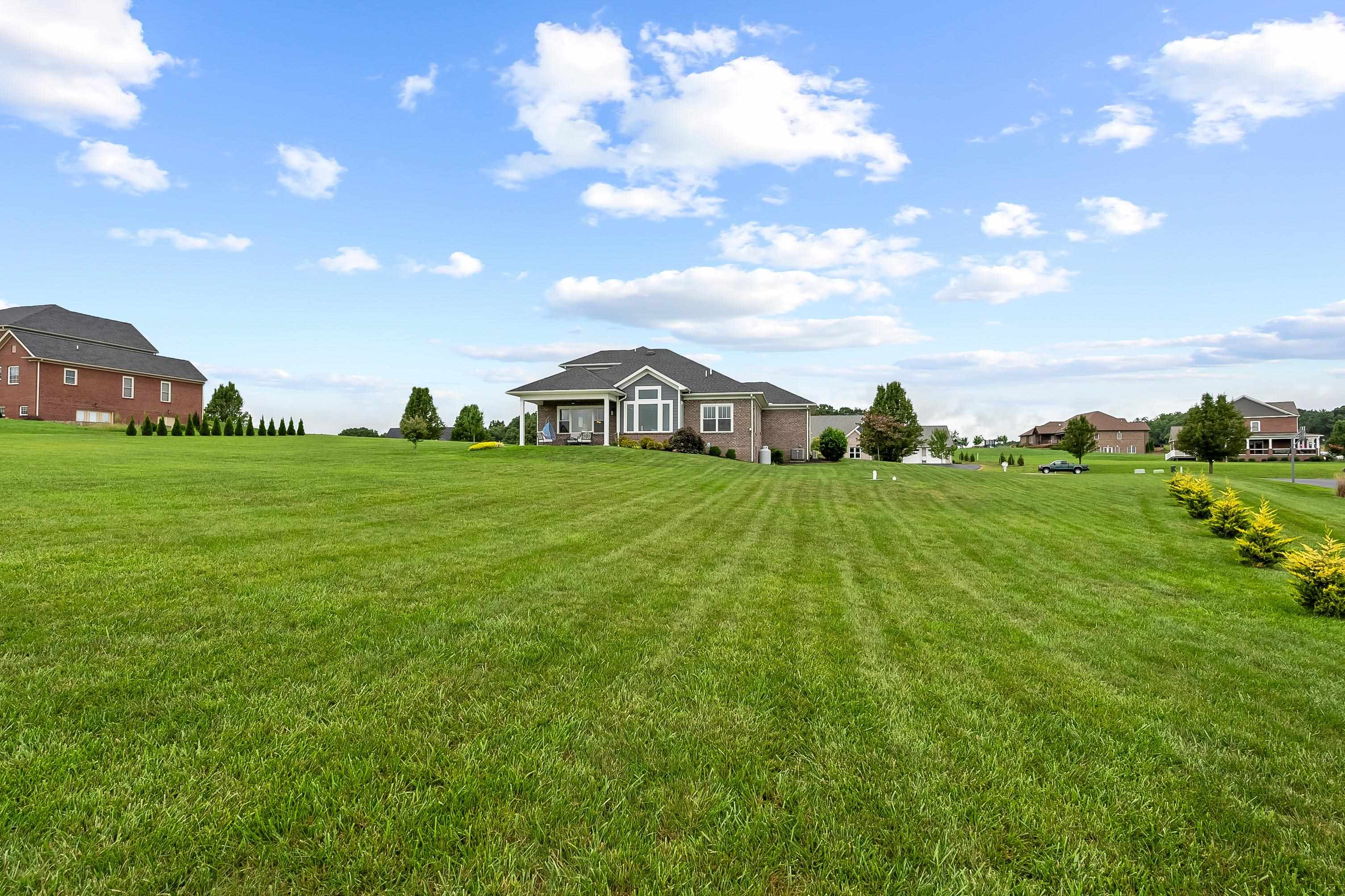 2330 Peakland Way Way