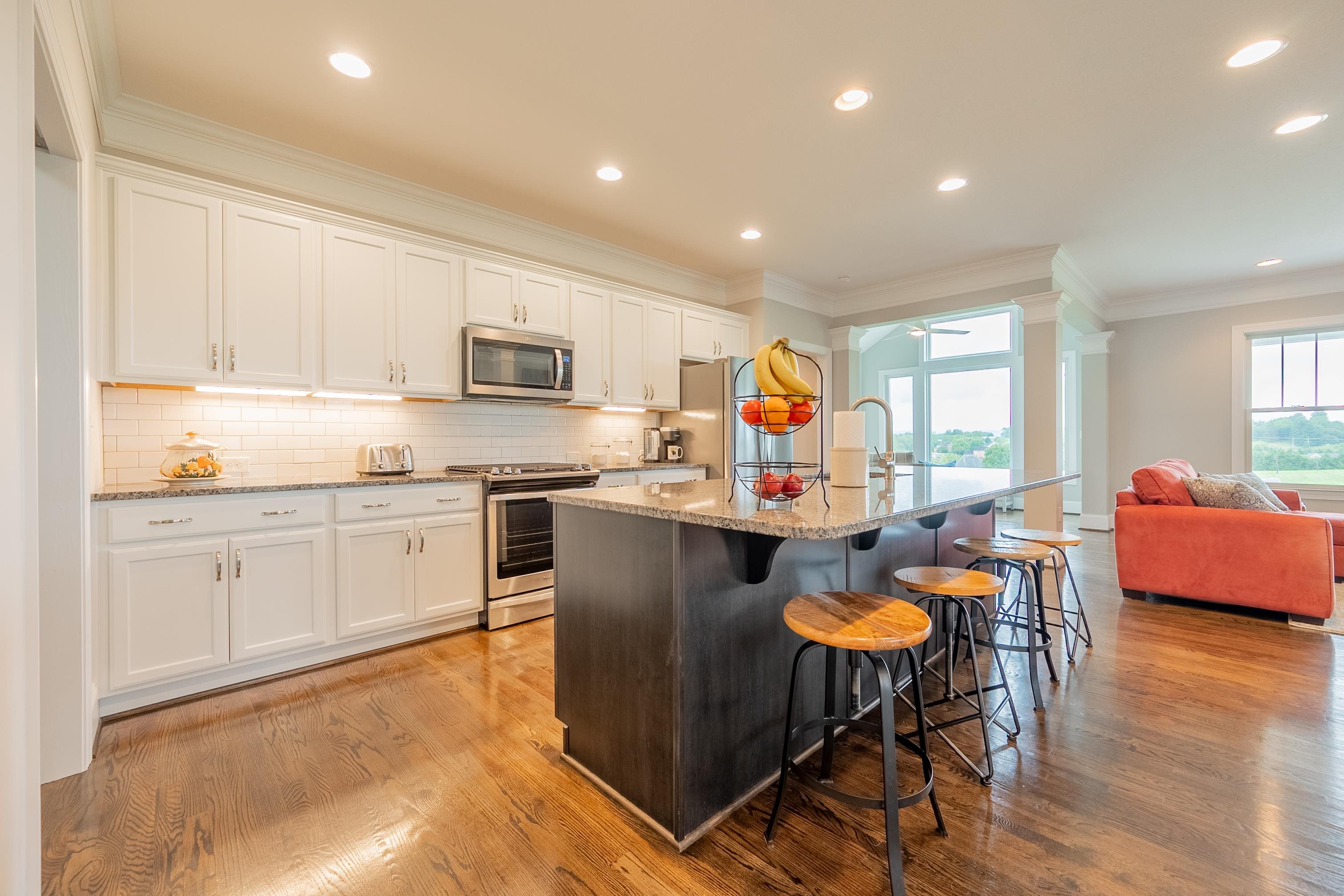 2330 Peakland Way Way