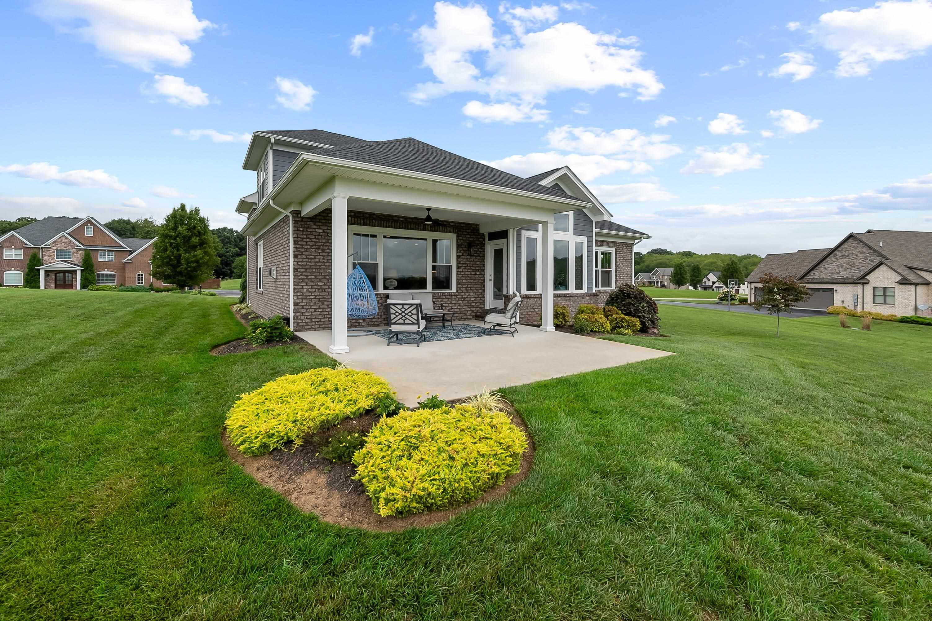 2330 Peakland Way Way