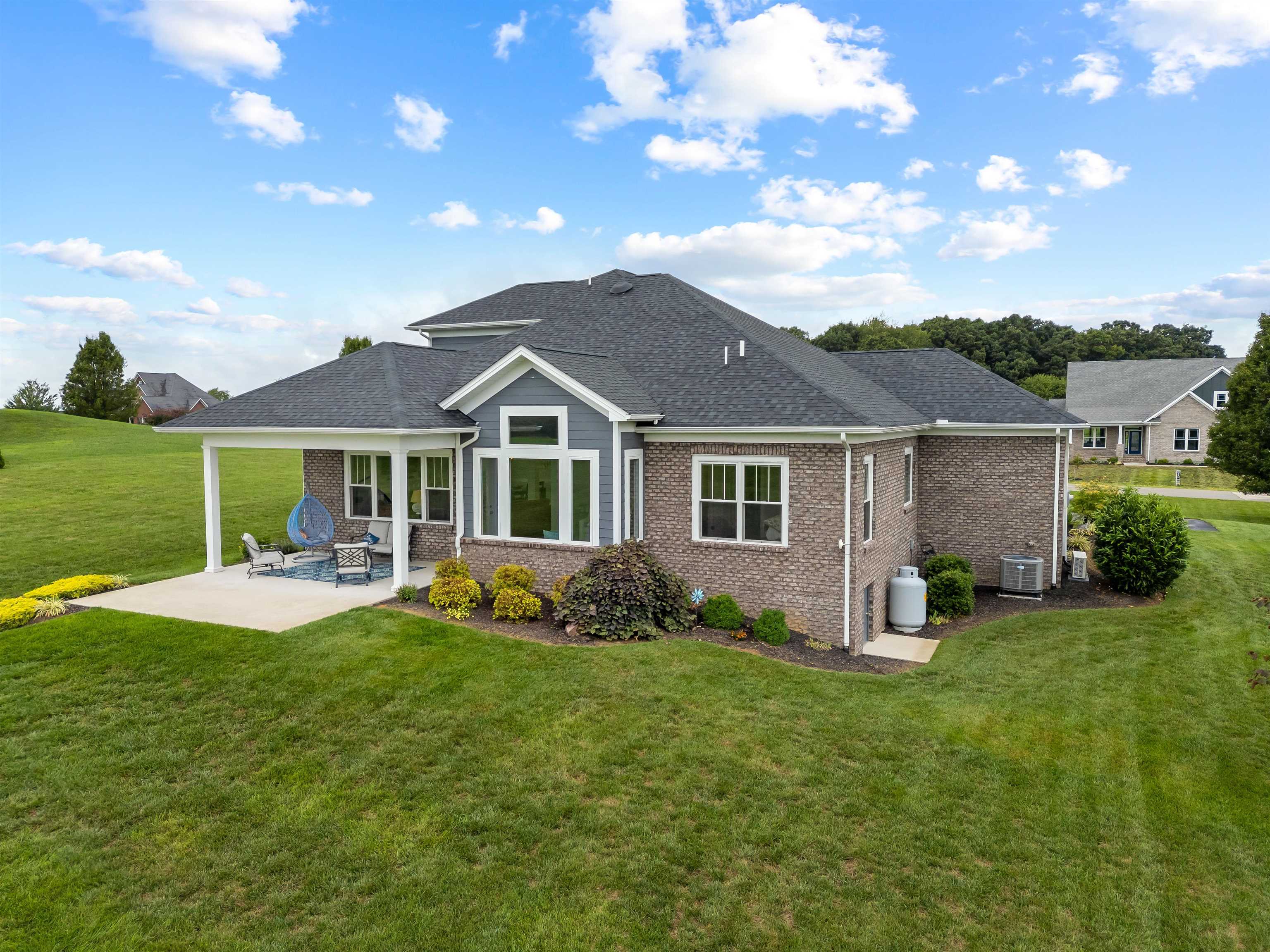 2330 Peakland Way Way