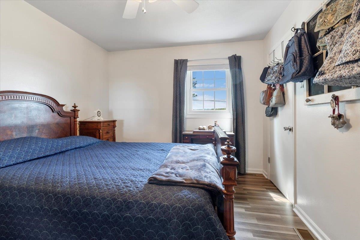 5664 Cleburne Boulevard