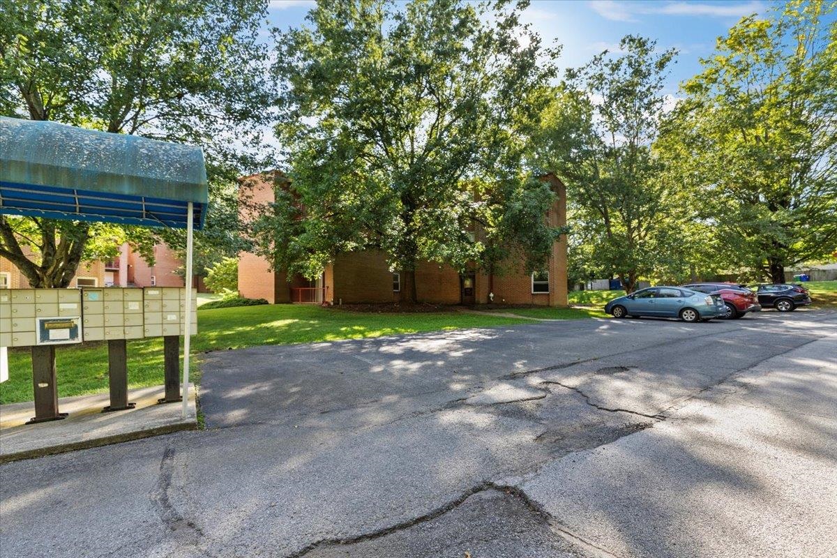 900 B-5 Brightwood Manor Drive B-5