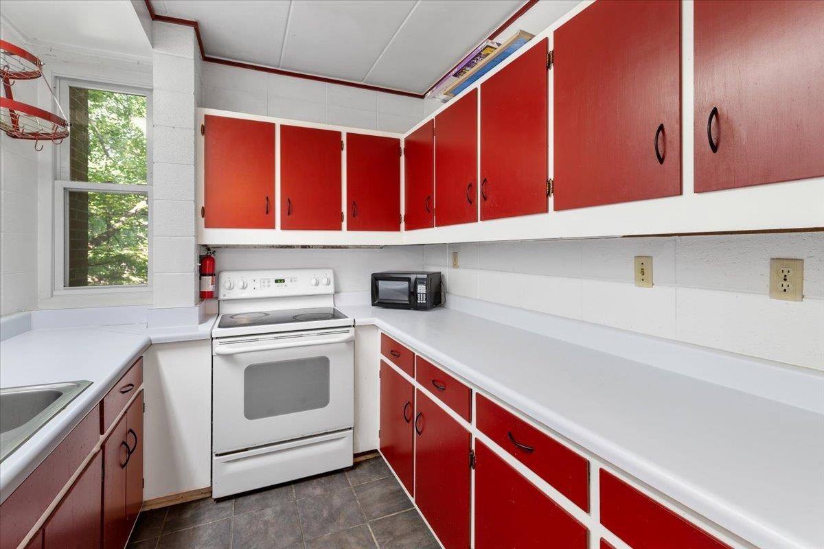 900 B-5 Brightwood Manor Drive B-5