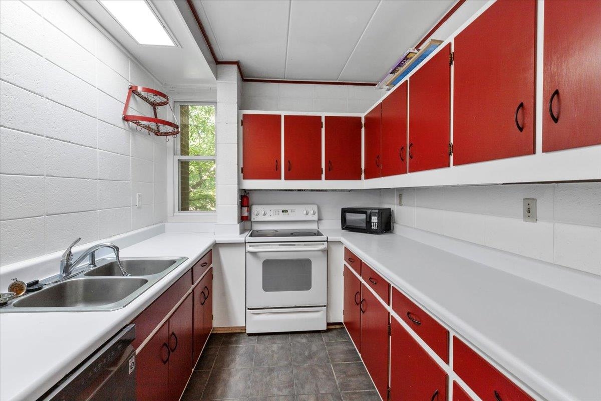 900 B-5 Brightwood Manor Drive B-5