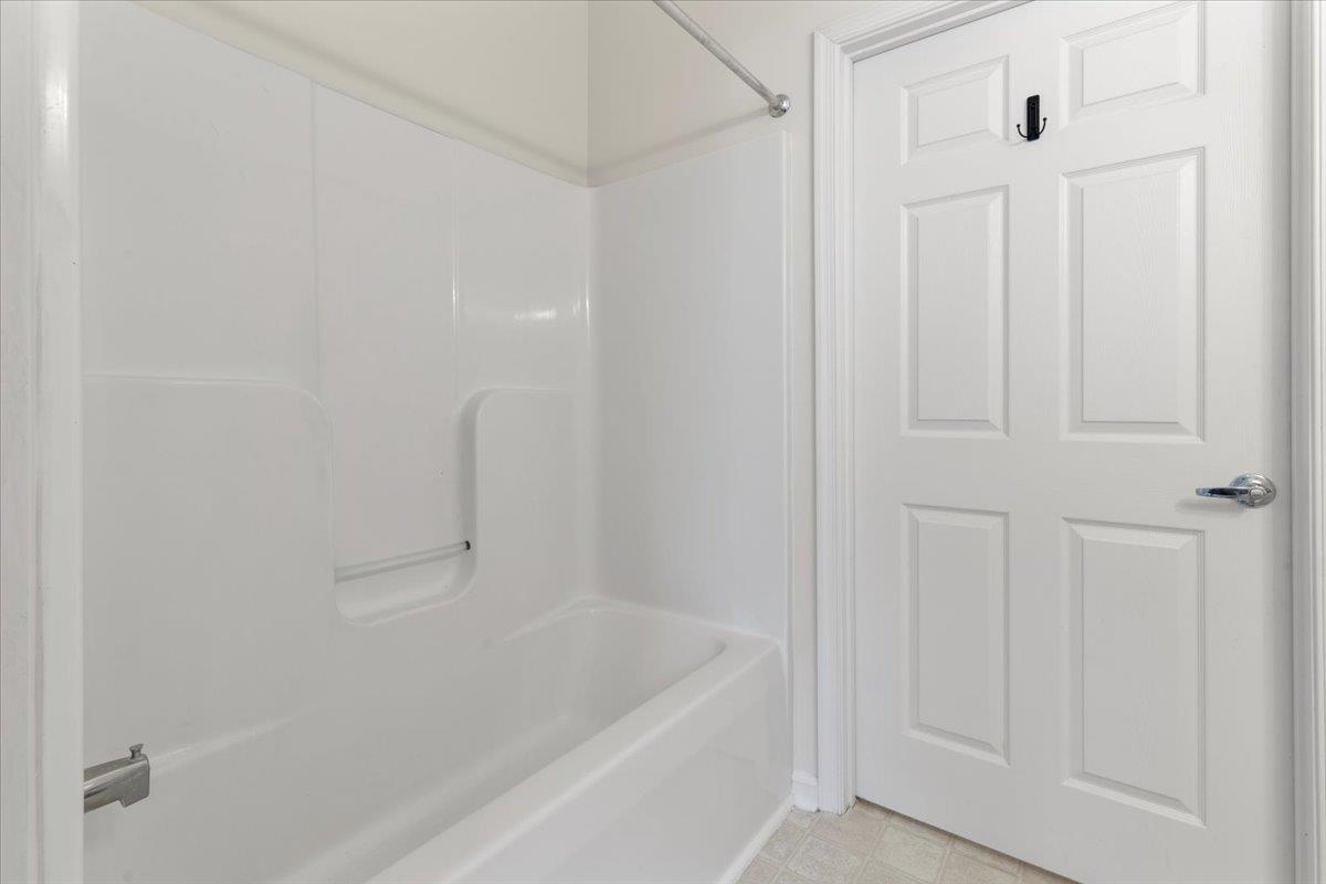 305 N Knollwood Drive 5201