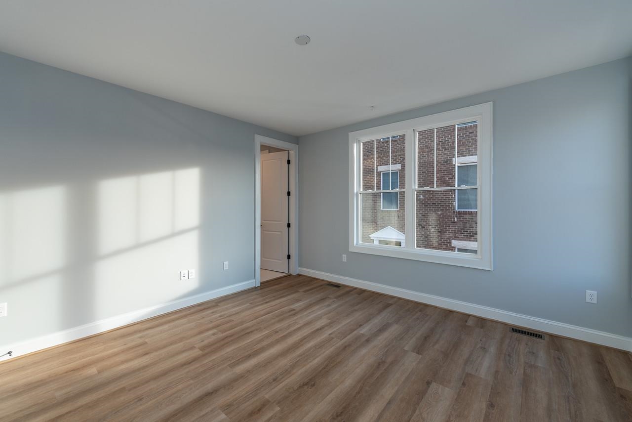 412 Midtown Way 123A