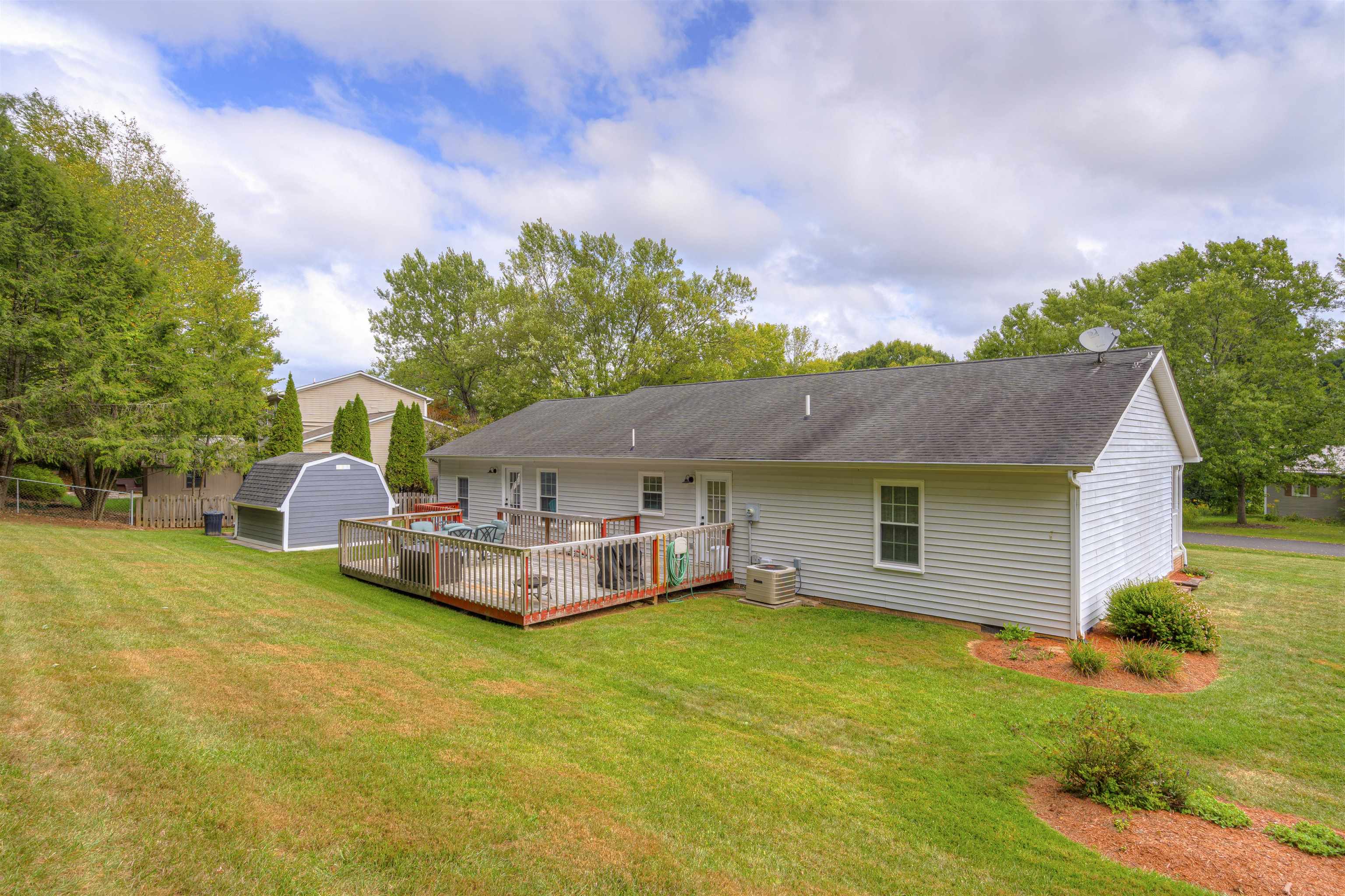 1349 MOCKINGBIRD Drive