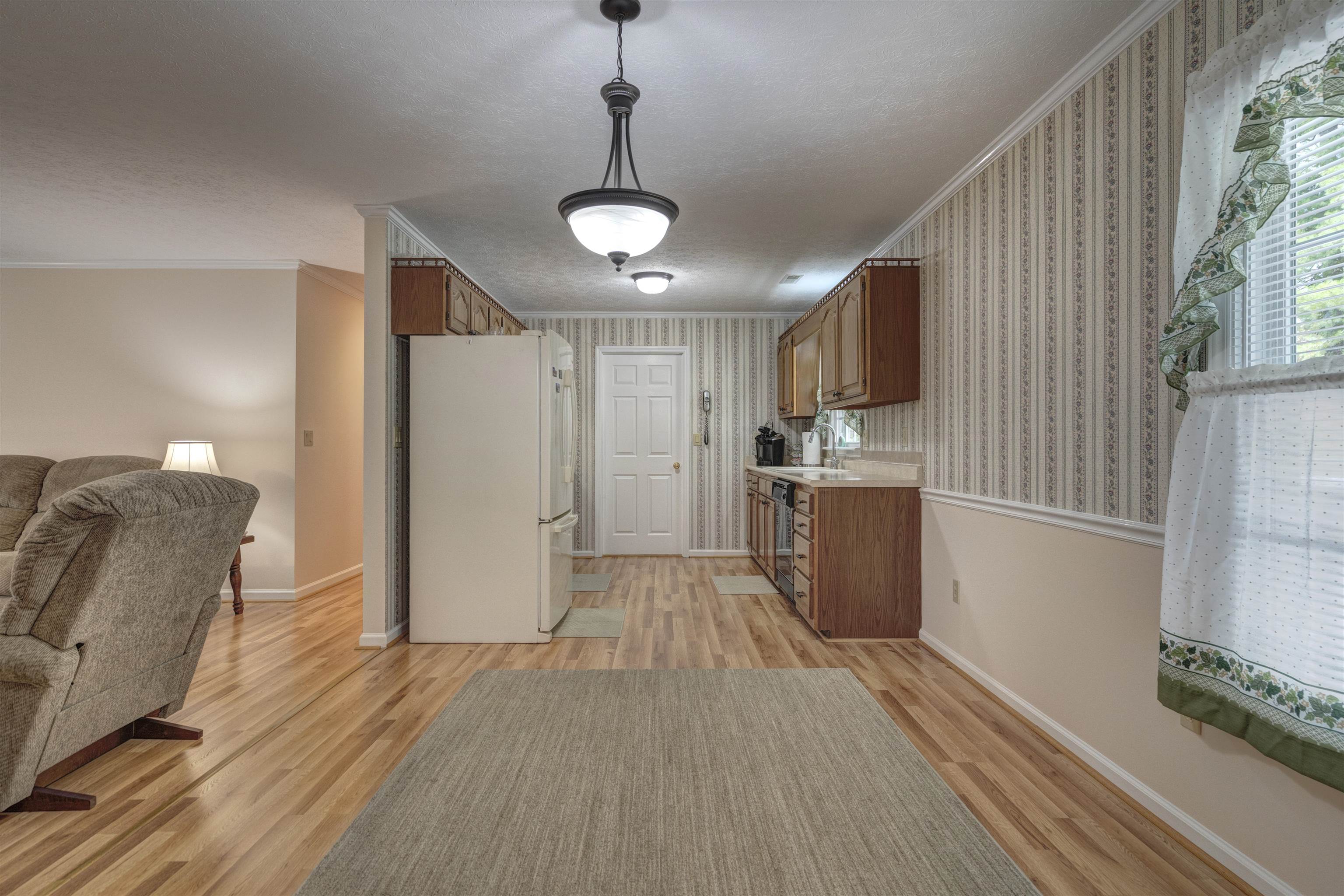 1349 MOCKINGBIRD Drive