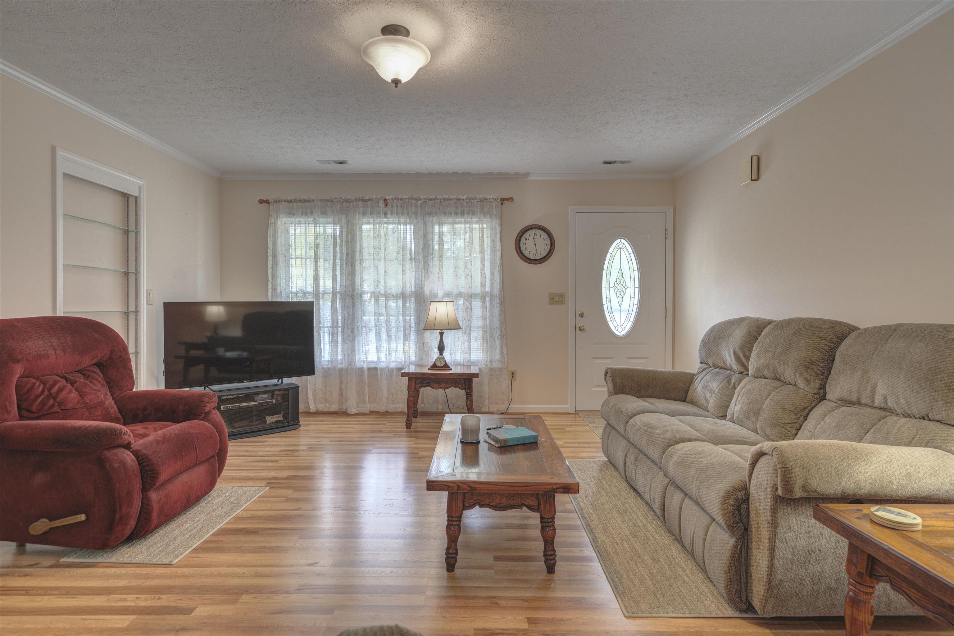 1349 MOCKINGBIRD Drive