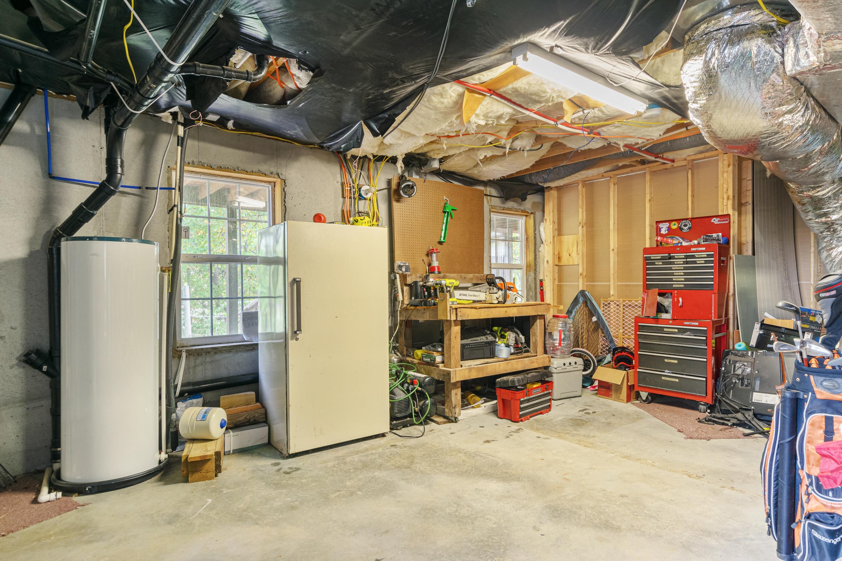 2893 SPRING HOUSE Road