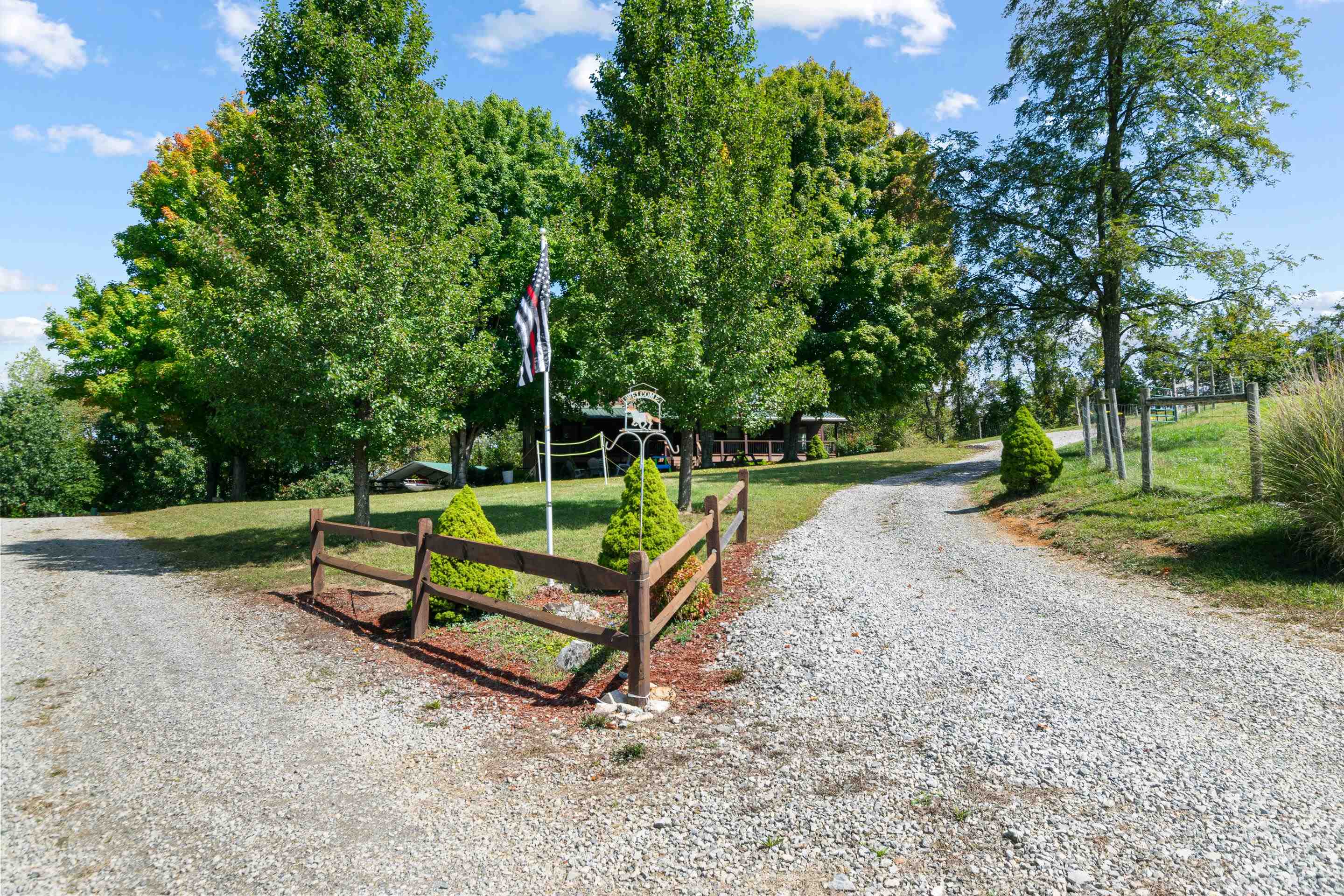 2893 SPRING HOUSE Road